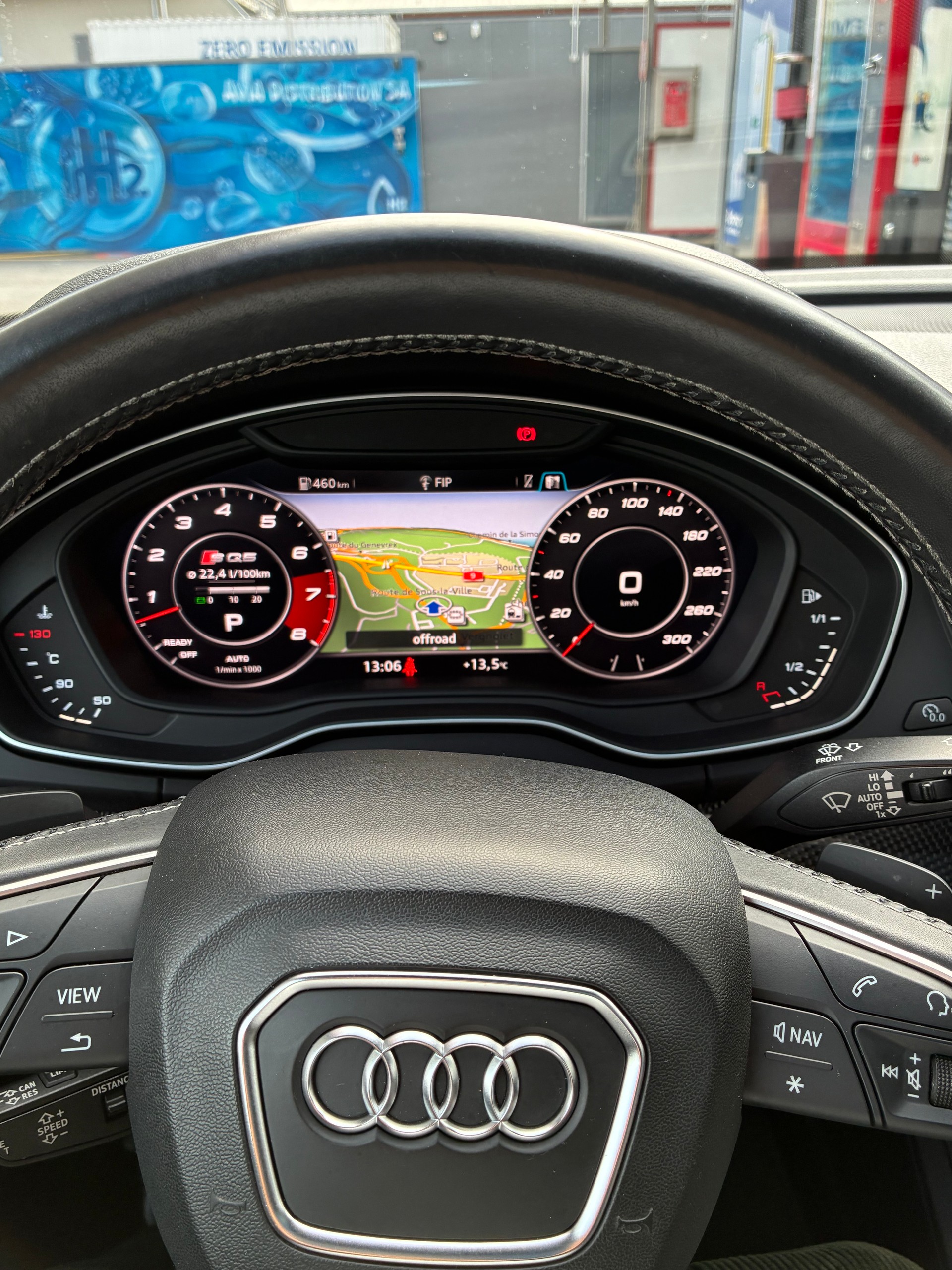 AUDI SQ5 3.0 TFSI quattro S-tronic-image-12