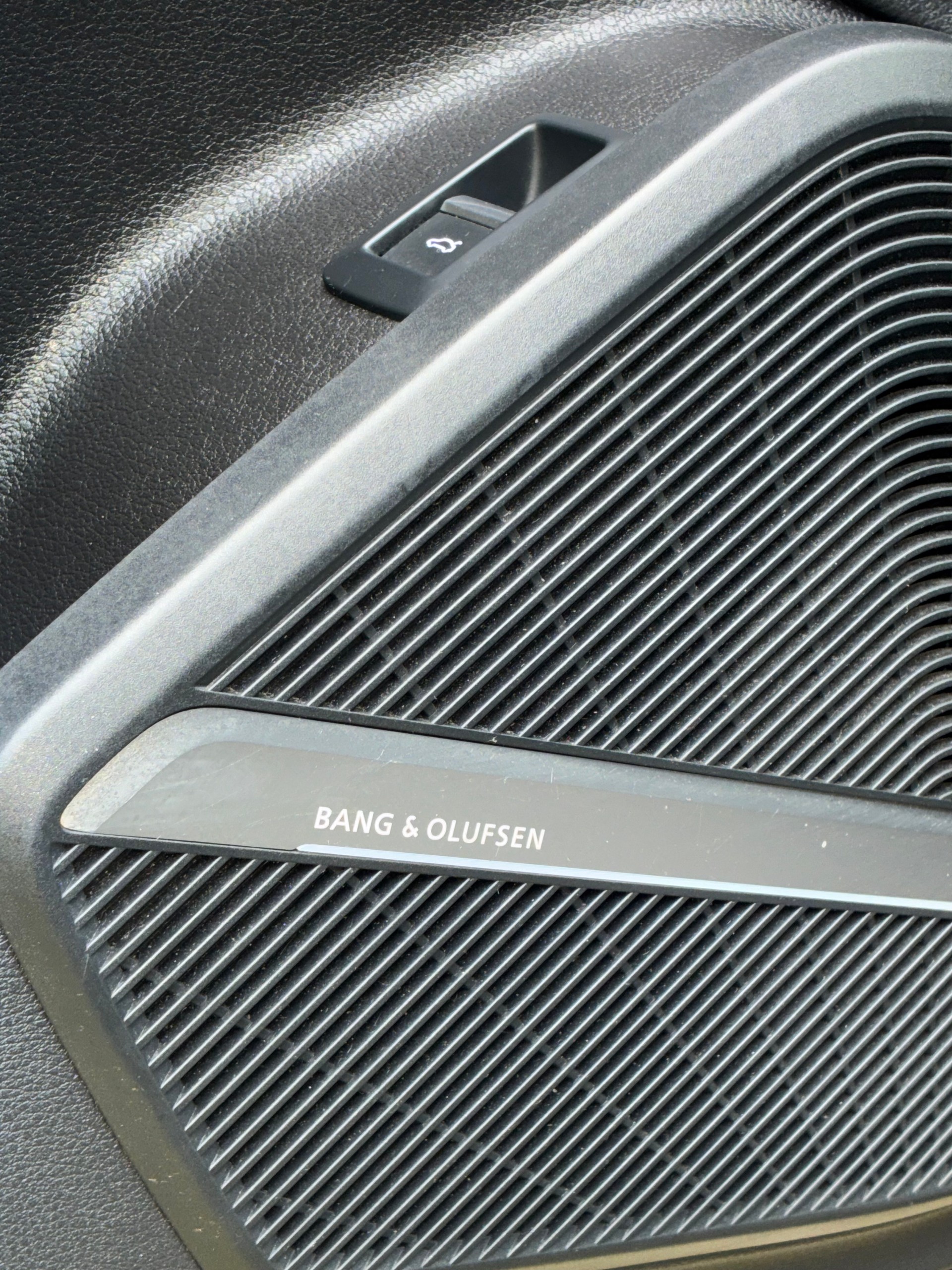 AUDI SQ5 3.0 TFSI quattro S-tronic-image-15