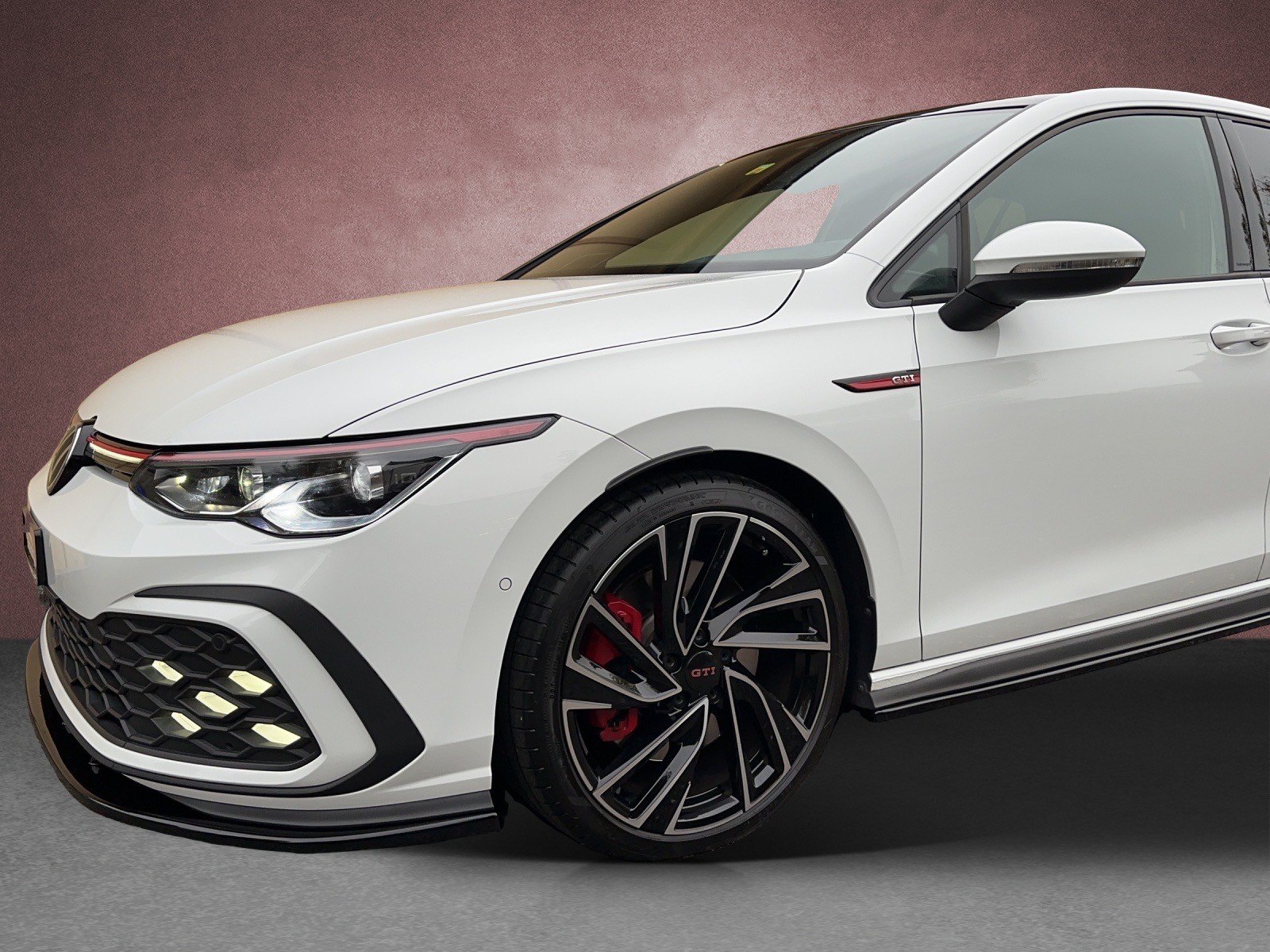 VW Golf 2.0 TSI GTI DSG-image-14