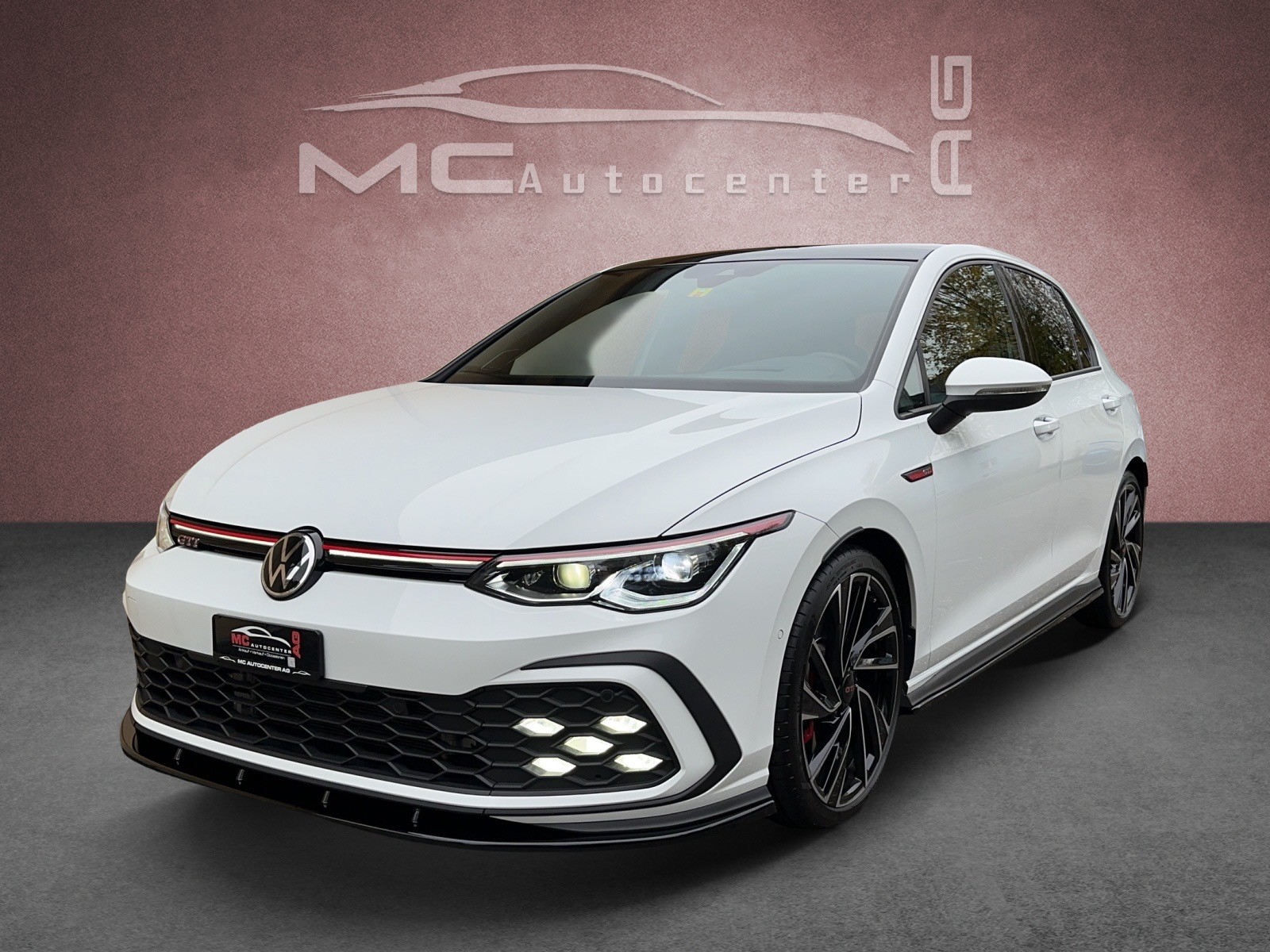 VW Golf 2.0 TSI GTI DSG-image-0