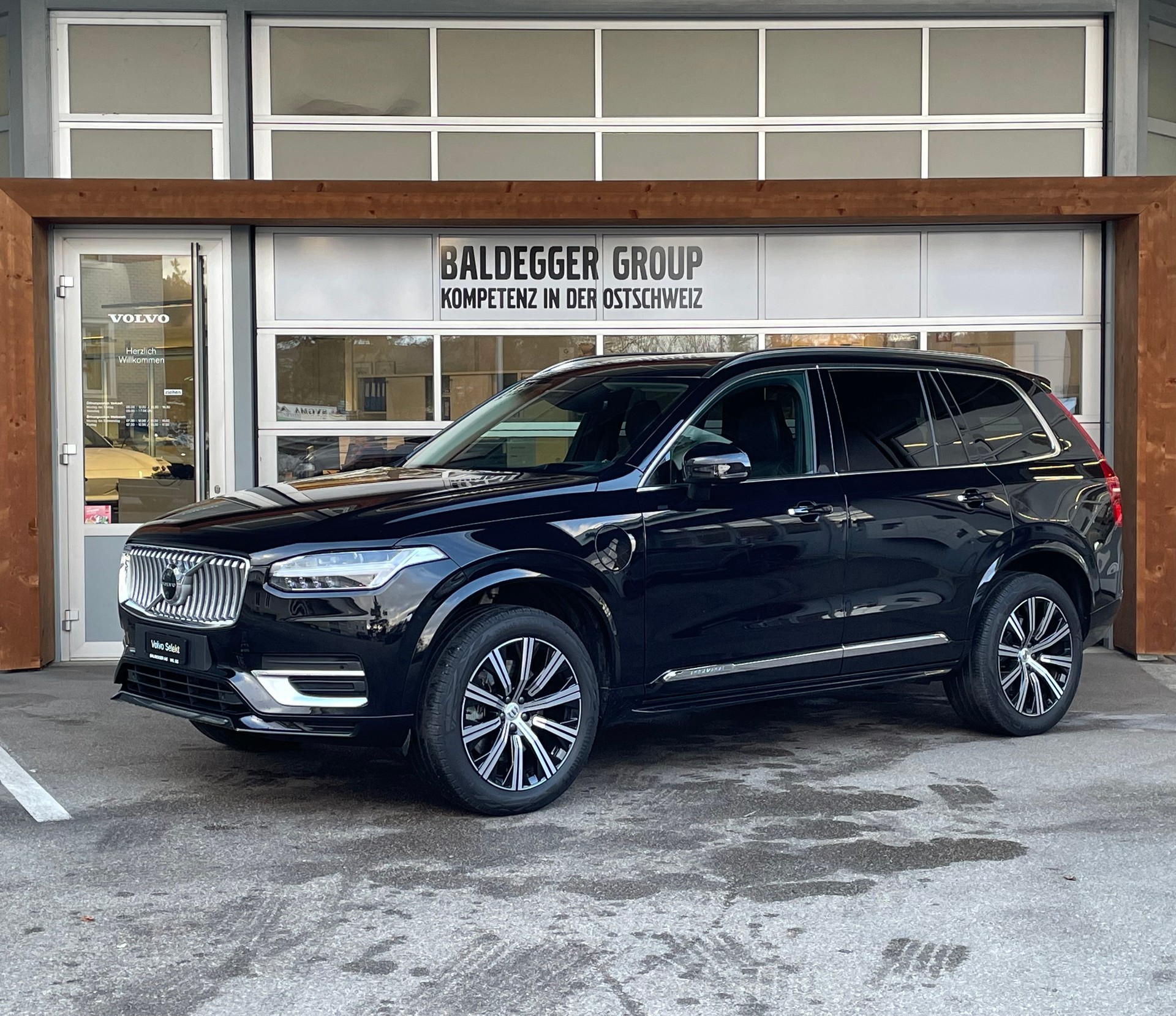 VOLVO XC90 2.0 T8 TE Inscription 7P.-image-1