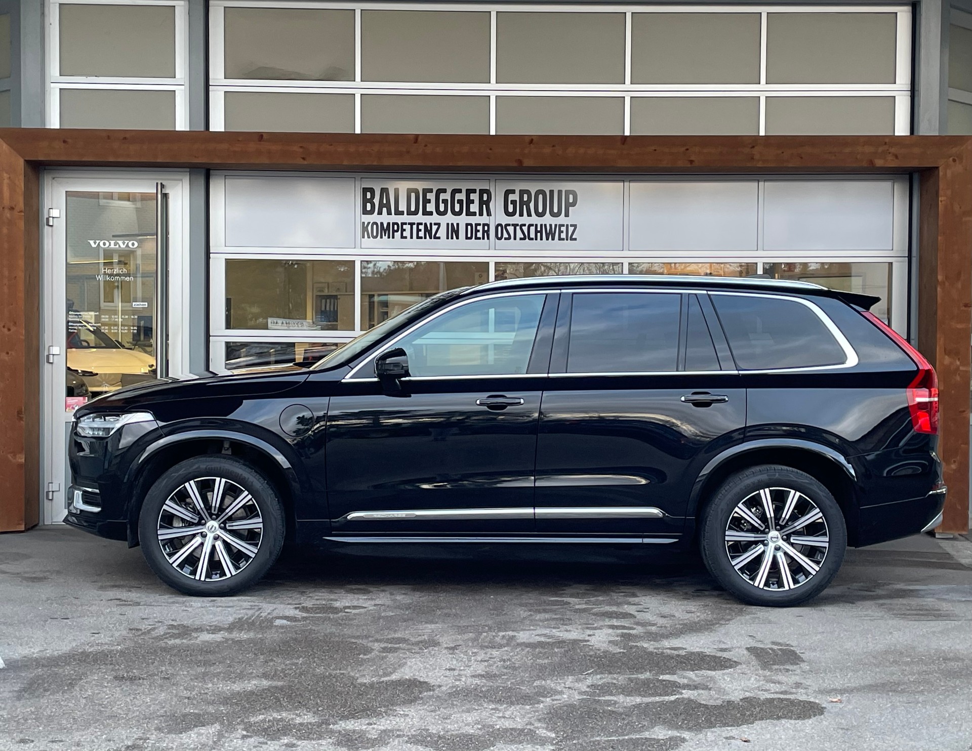 VOLVO XC90 2.0 T8 TE Inscription 7P.-image-8