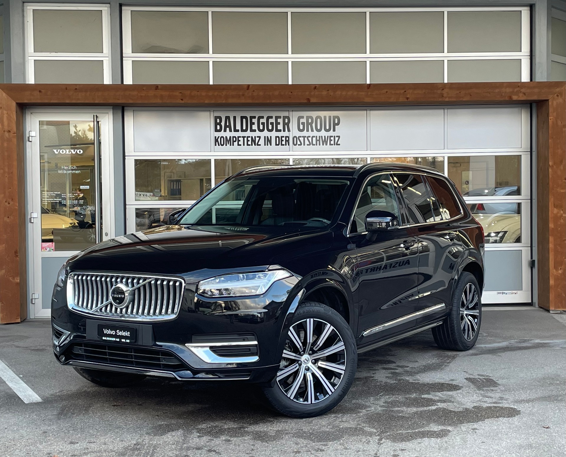 VOLVO XC90 2.0 T8 TE Inscription 7P.-image-0