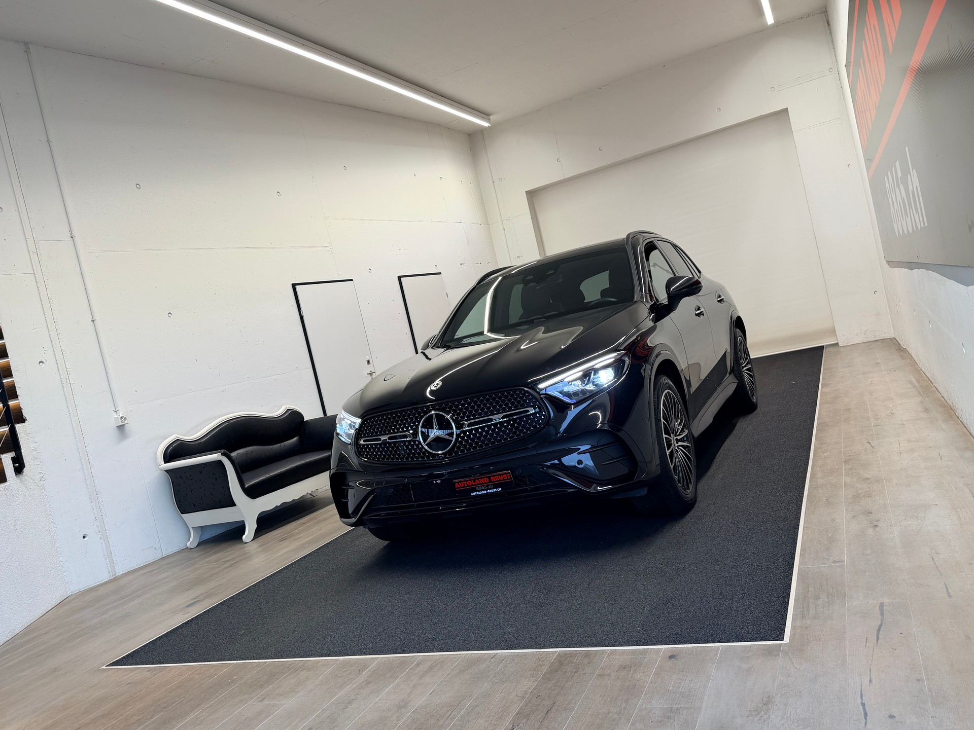 MERCEDES-BENZ GLC 450d 4Matic 9G-Tronic-showroom-element-1