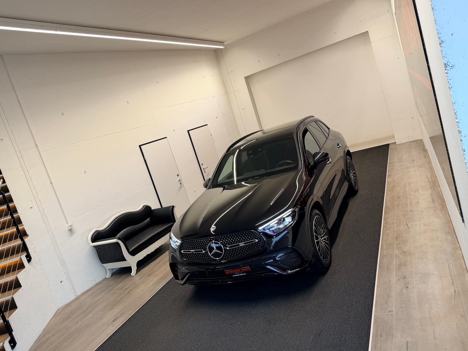 MERCEDES-BENZ GLC 450d 4Matic 9G-Tronic-showroom-element-2