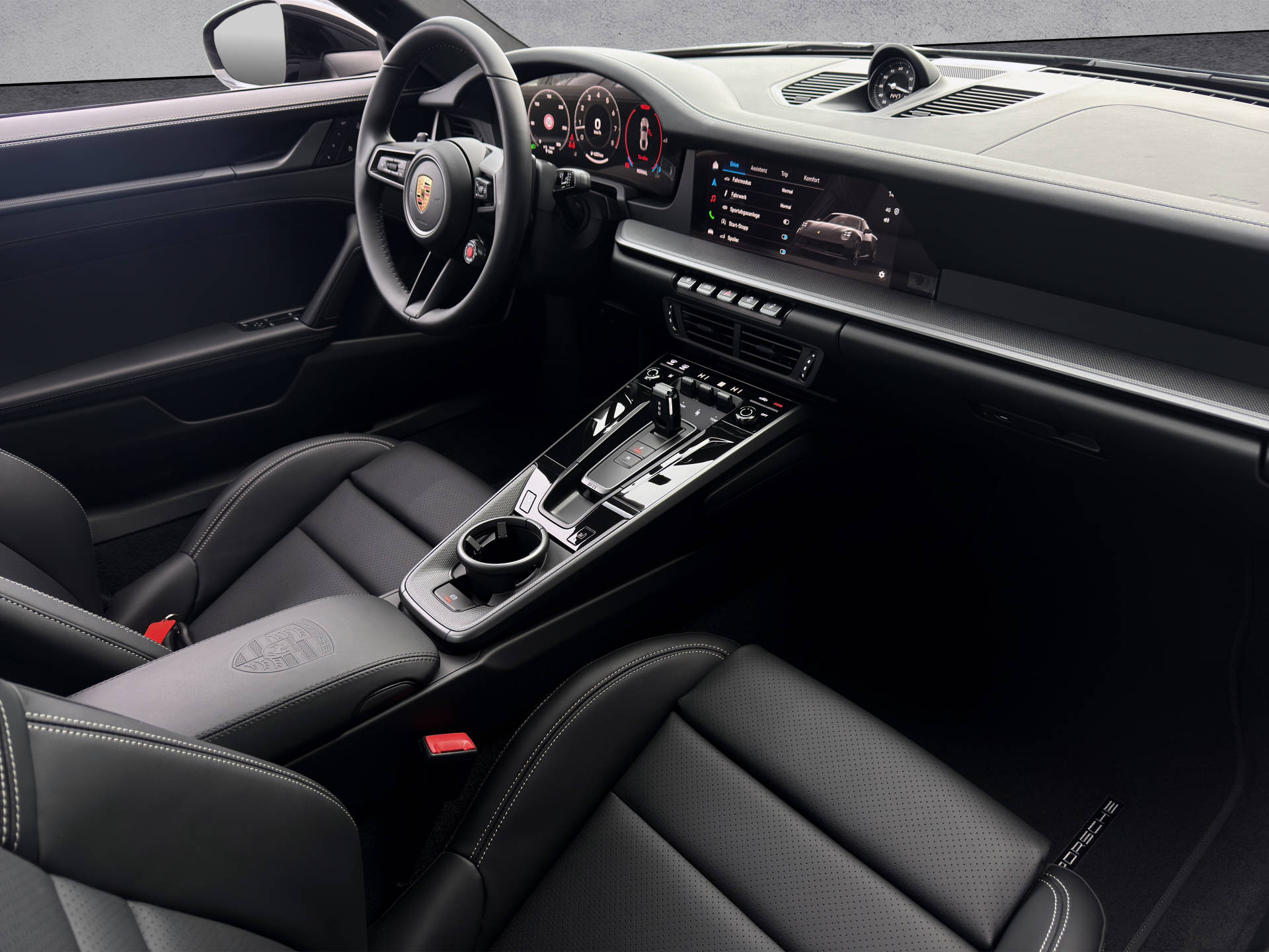 PORSCHE 911 Carrera-image-8