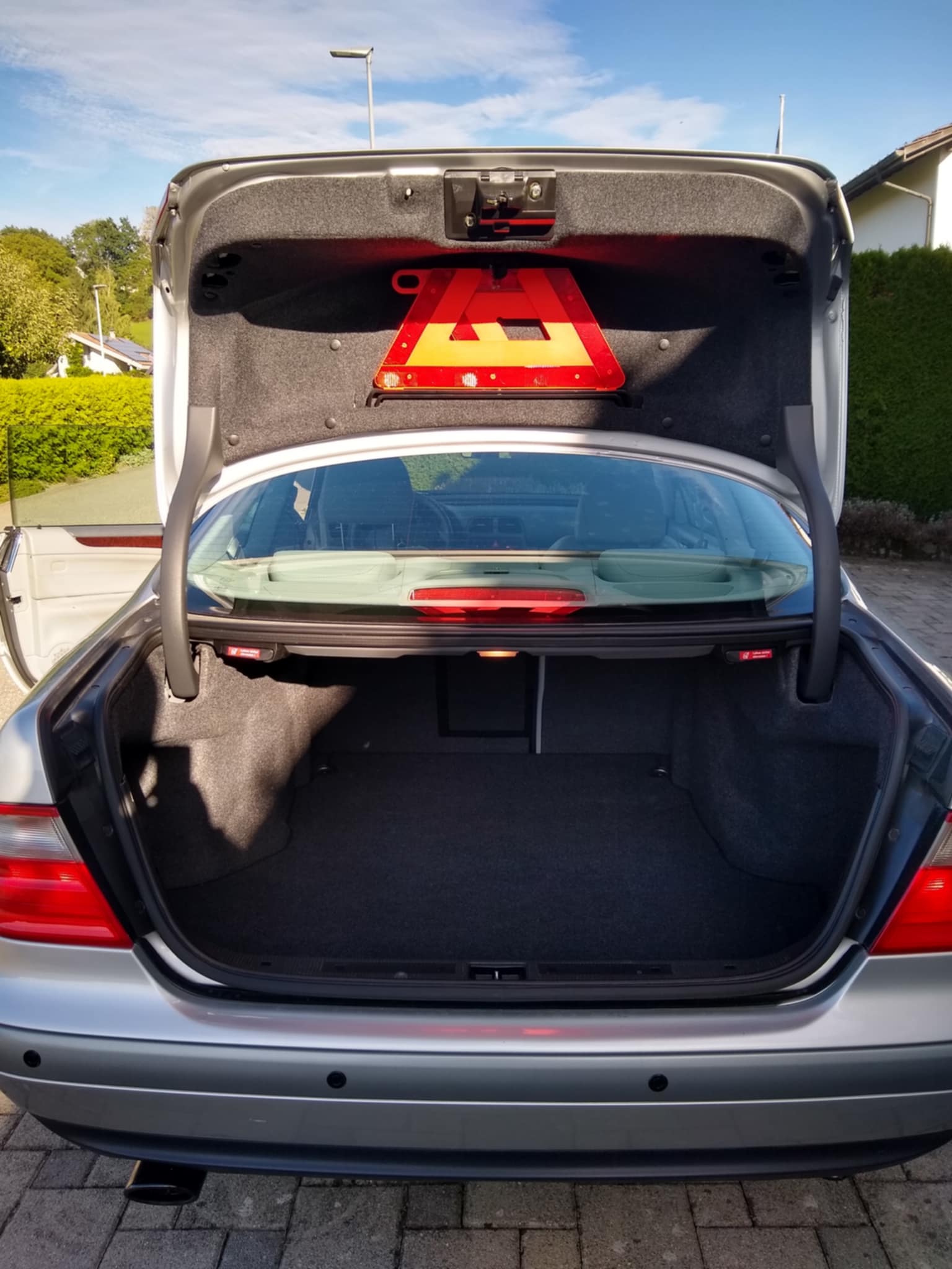 MERCEDES-BENZ CLK 320 Elégance Automatic-image-8