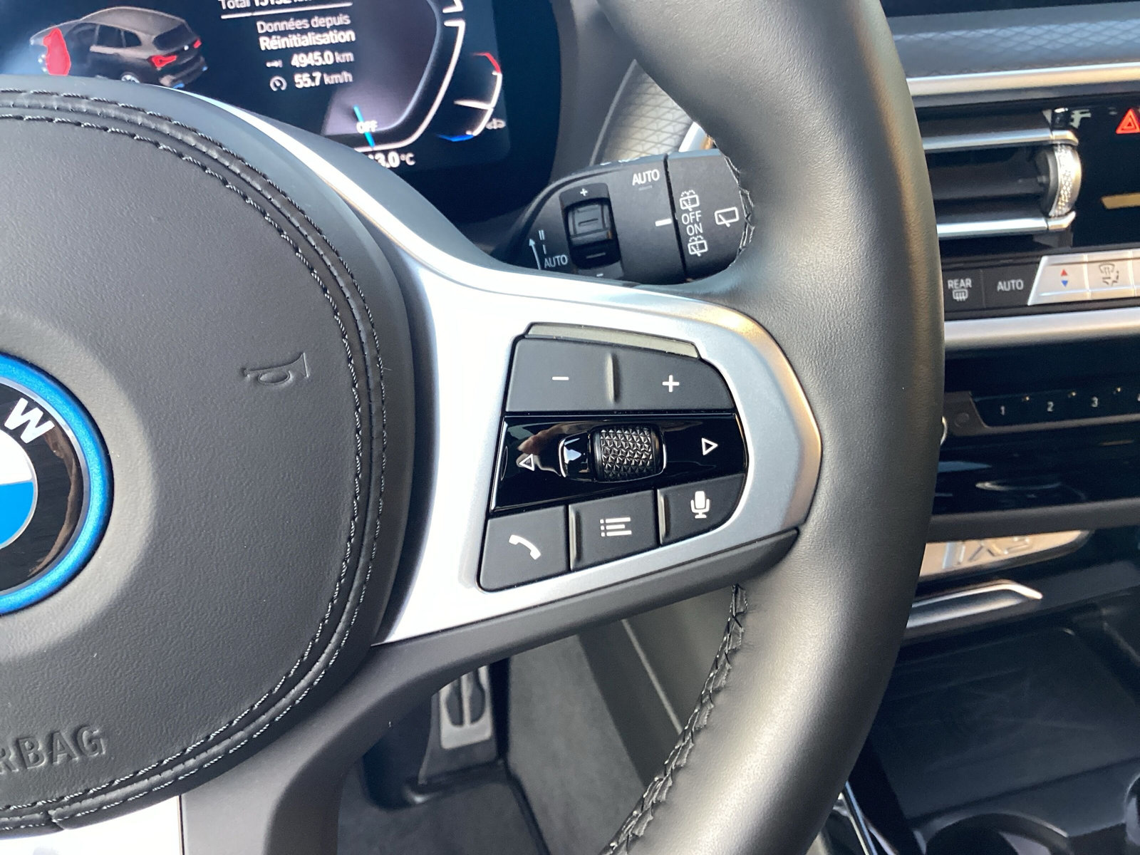 BMW iX3 Impressive-image-16