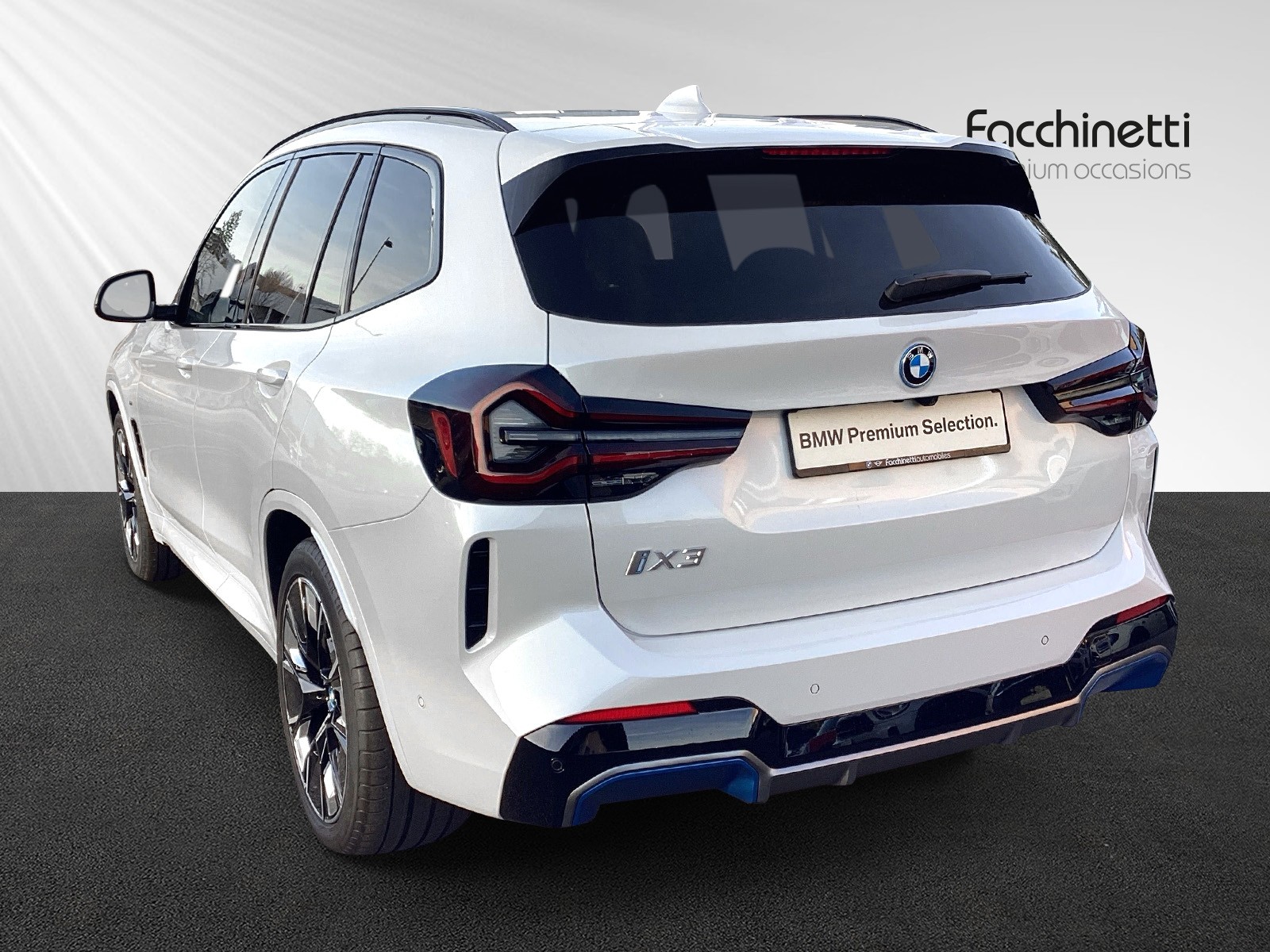 BMW iX3 Impressive-image-3