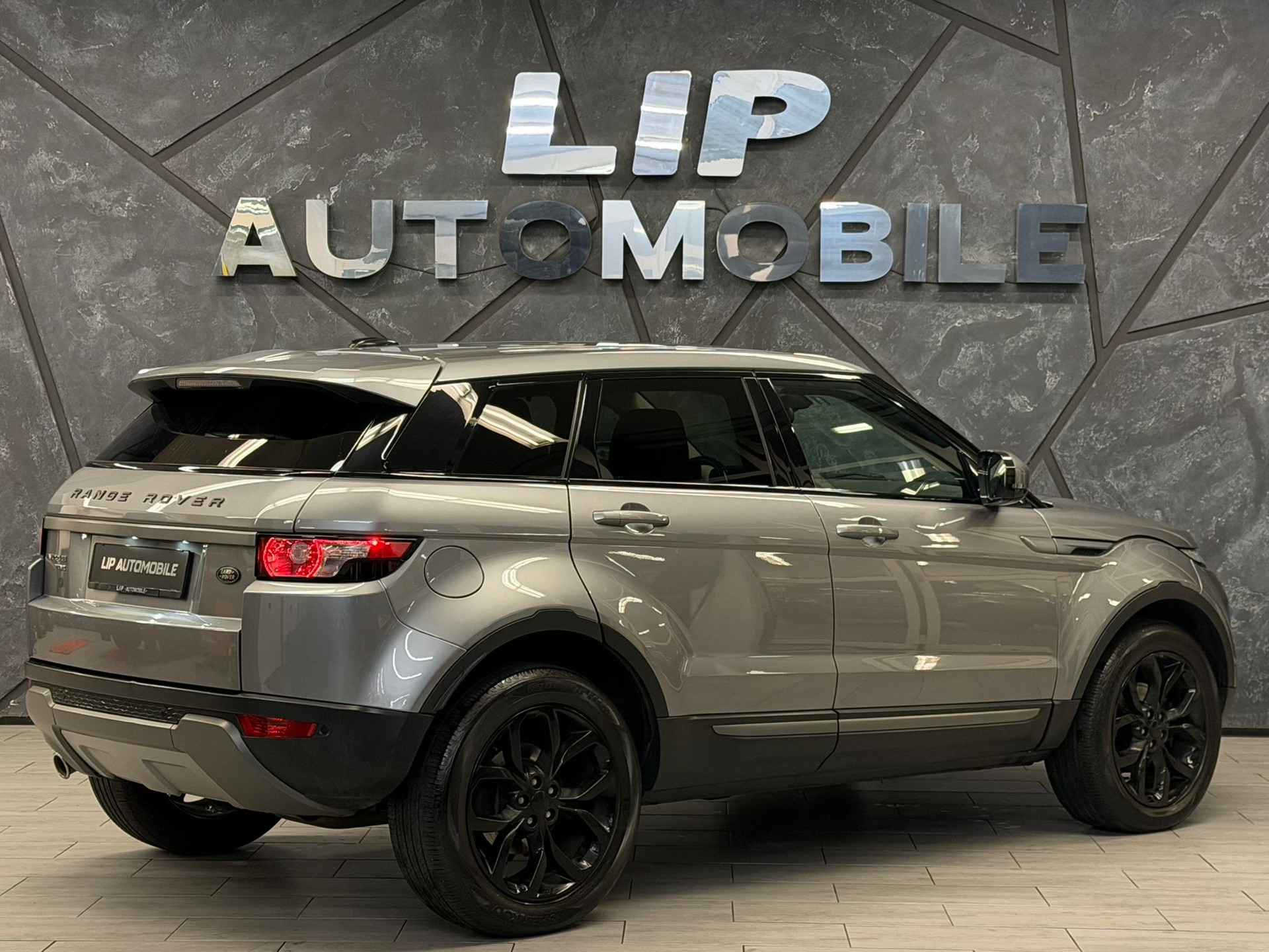 LAND ROVER Range Rover Evoque 2.2 TD4 Dynamic AT6-image-5