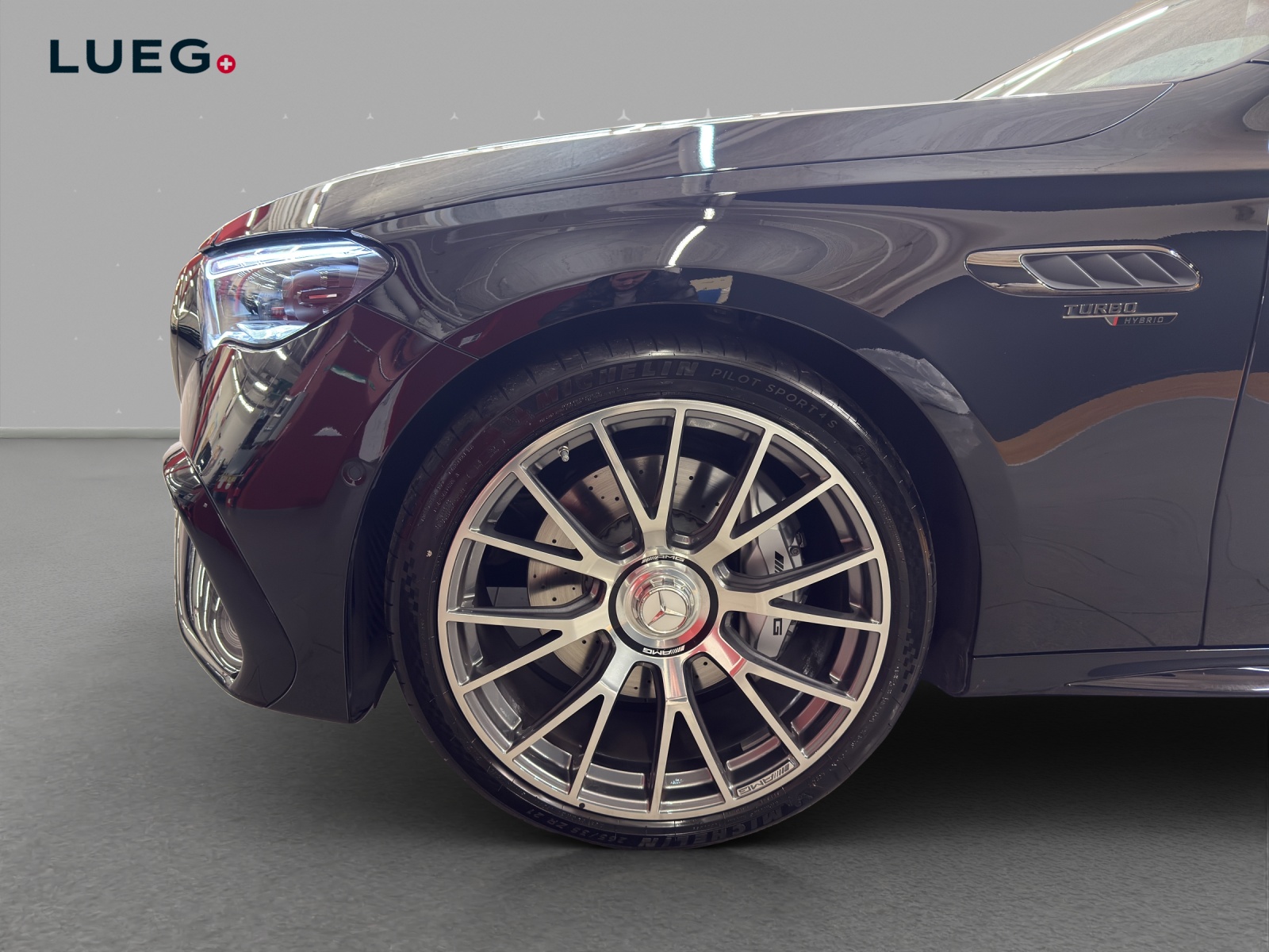 MERCEDES-BENZ E 53 Hybrid 4M / DISTRONIC / 360 Grad Kamera / Head-Up Display-image-6
