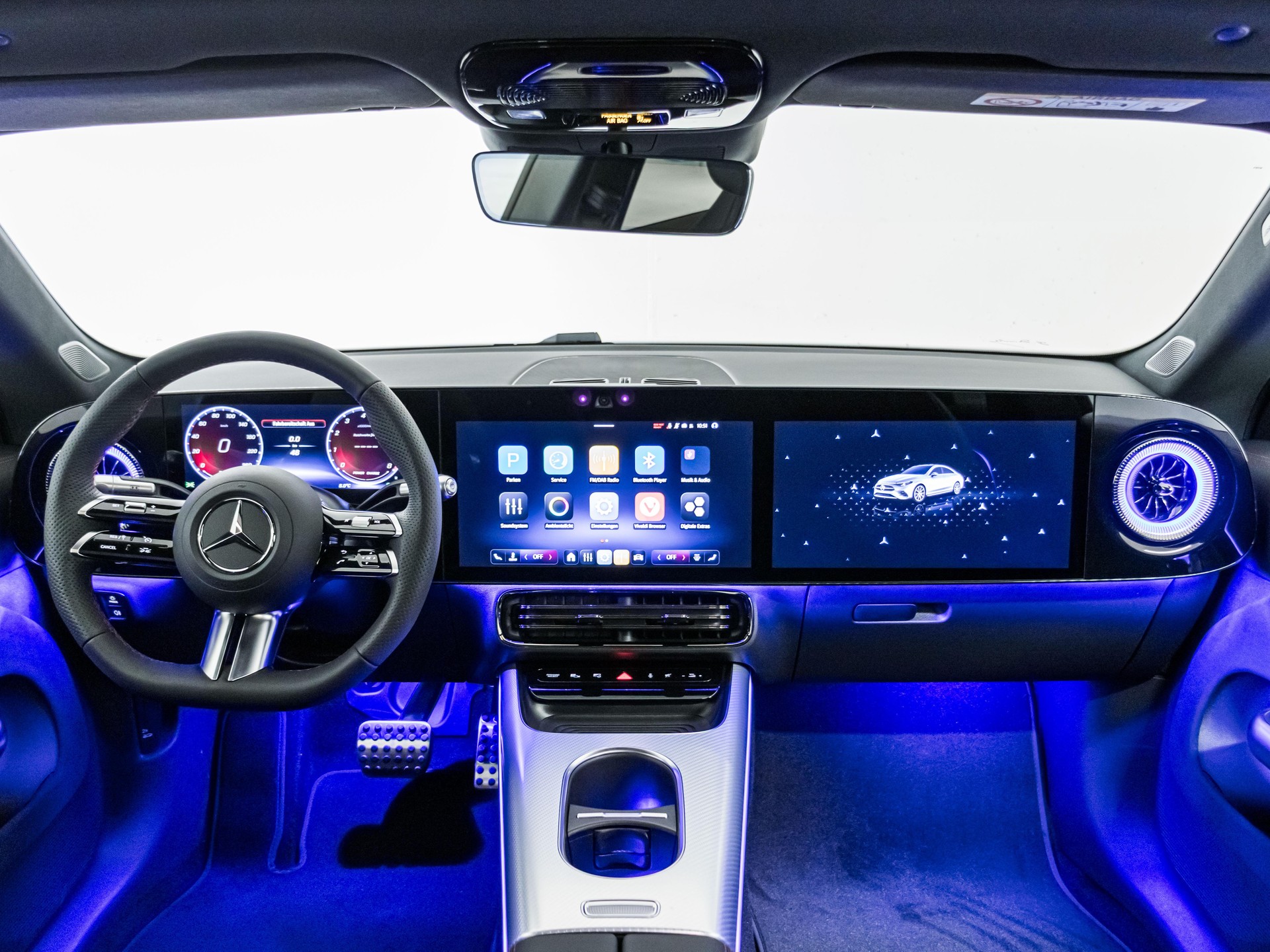 MERCEDES-BENZ CLA 220 4MATIC-image-10