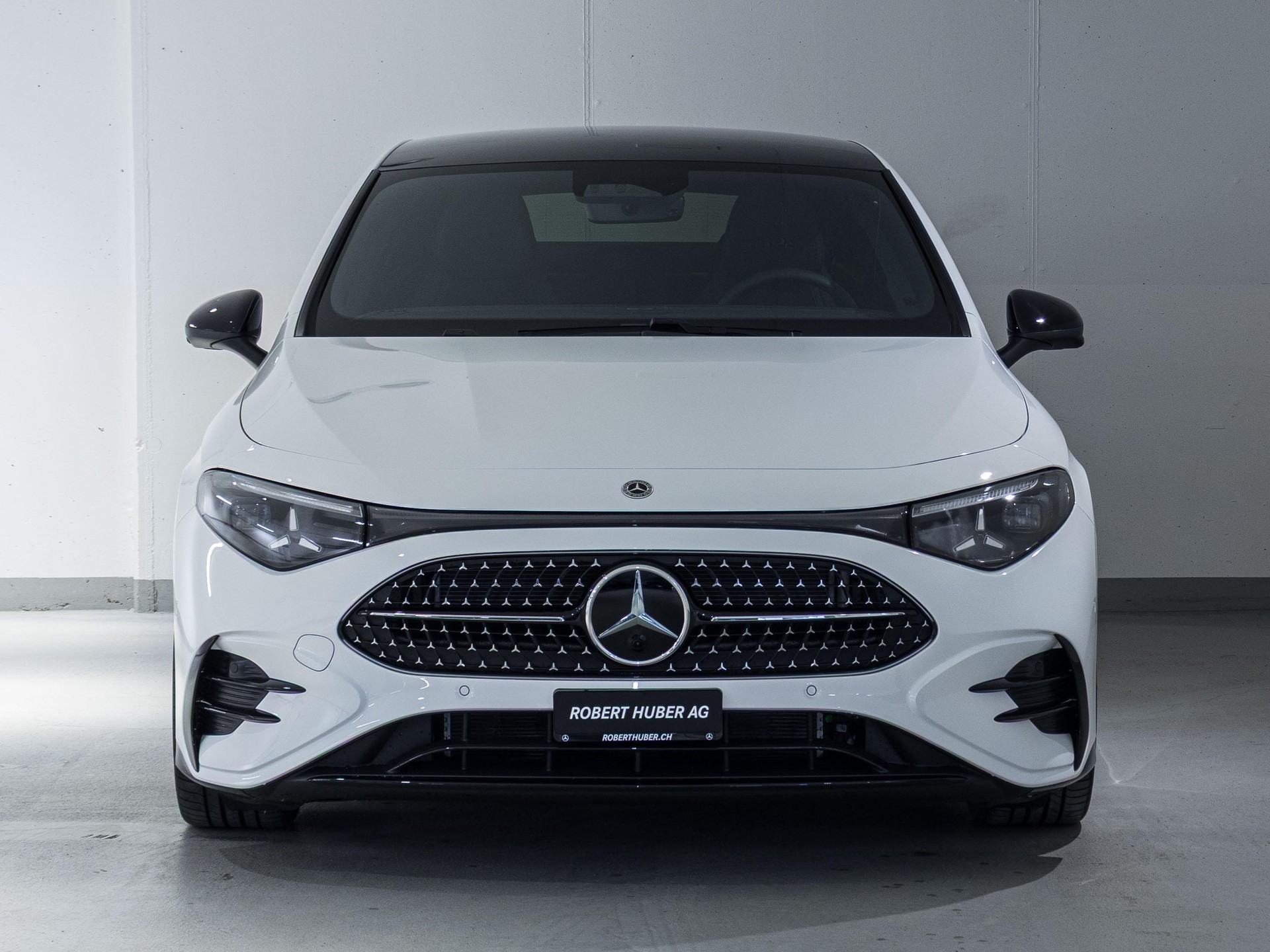 MERCEDES-BENZ CLA 220 4MATIC-image-2