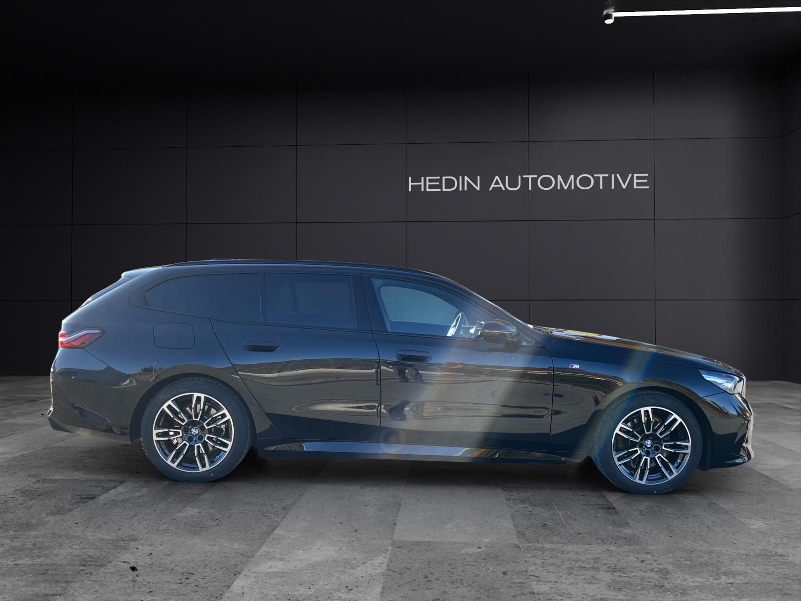 BMW 520d xDrive Touring-image-16