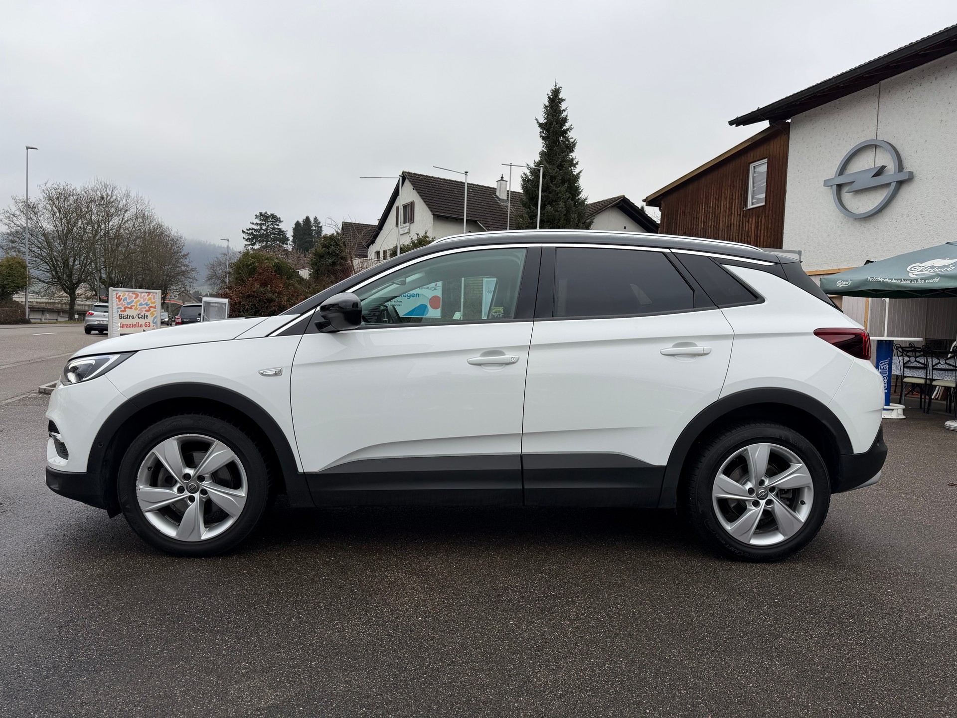 OPEL Grandland X 1.6 T Ultimate-image-6