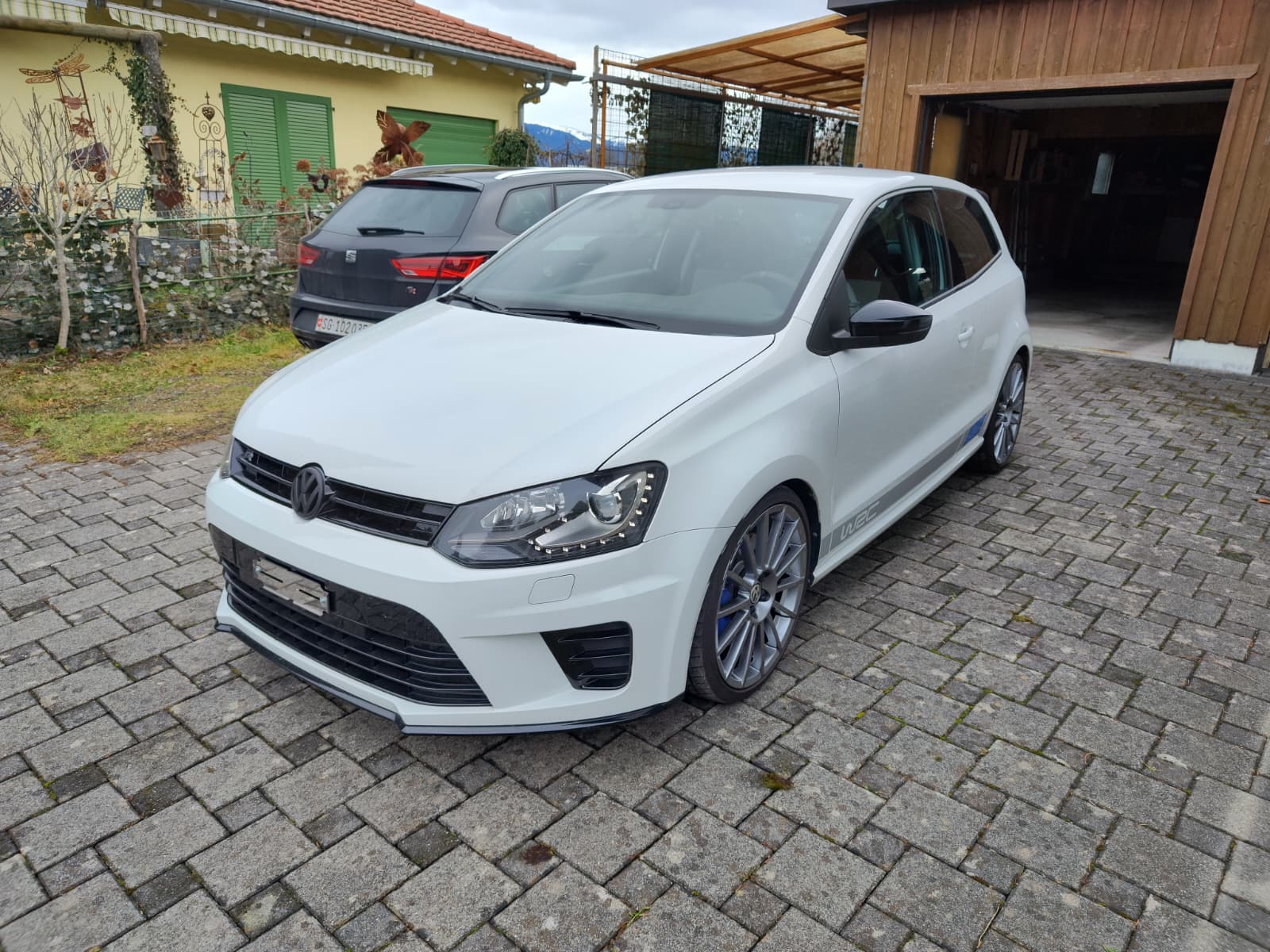 VW Polo 2.0 TSI R WRC-image-0