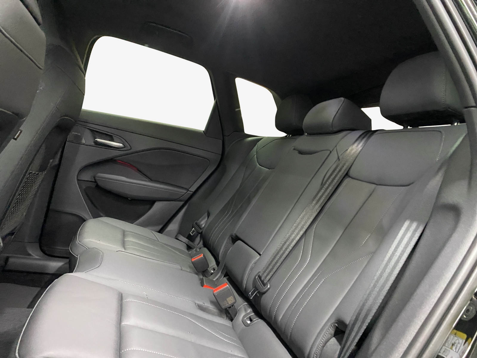 AUDI Q3 SUV 110 kW TFSI S tronic-image-11