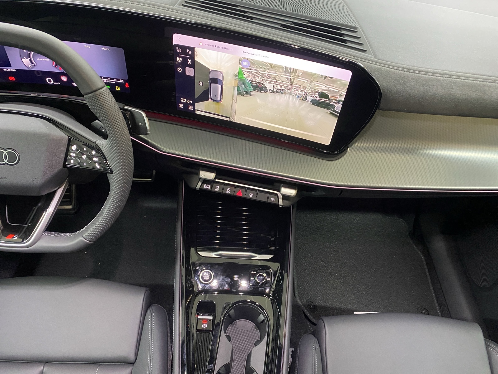 AUDI Q3 SUV 110 kW TFSI S tronic-image-10