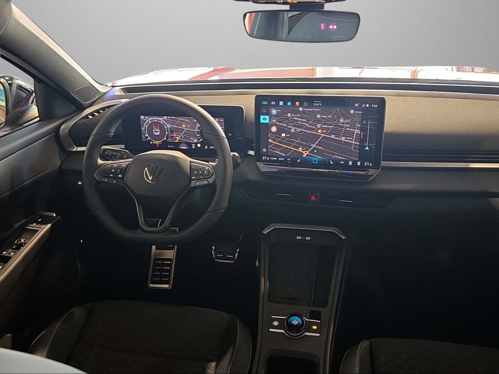 VW T-Roc 1.5 eTSI mHEV R-Line DSG-image-9