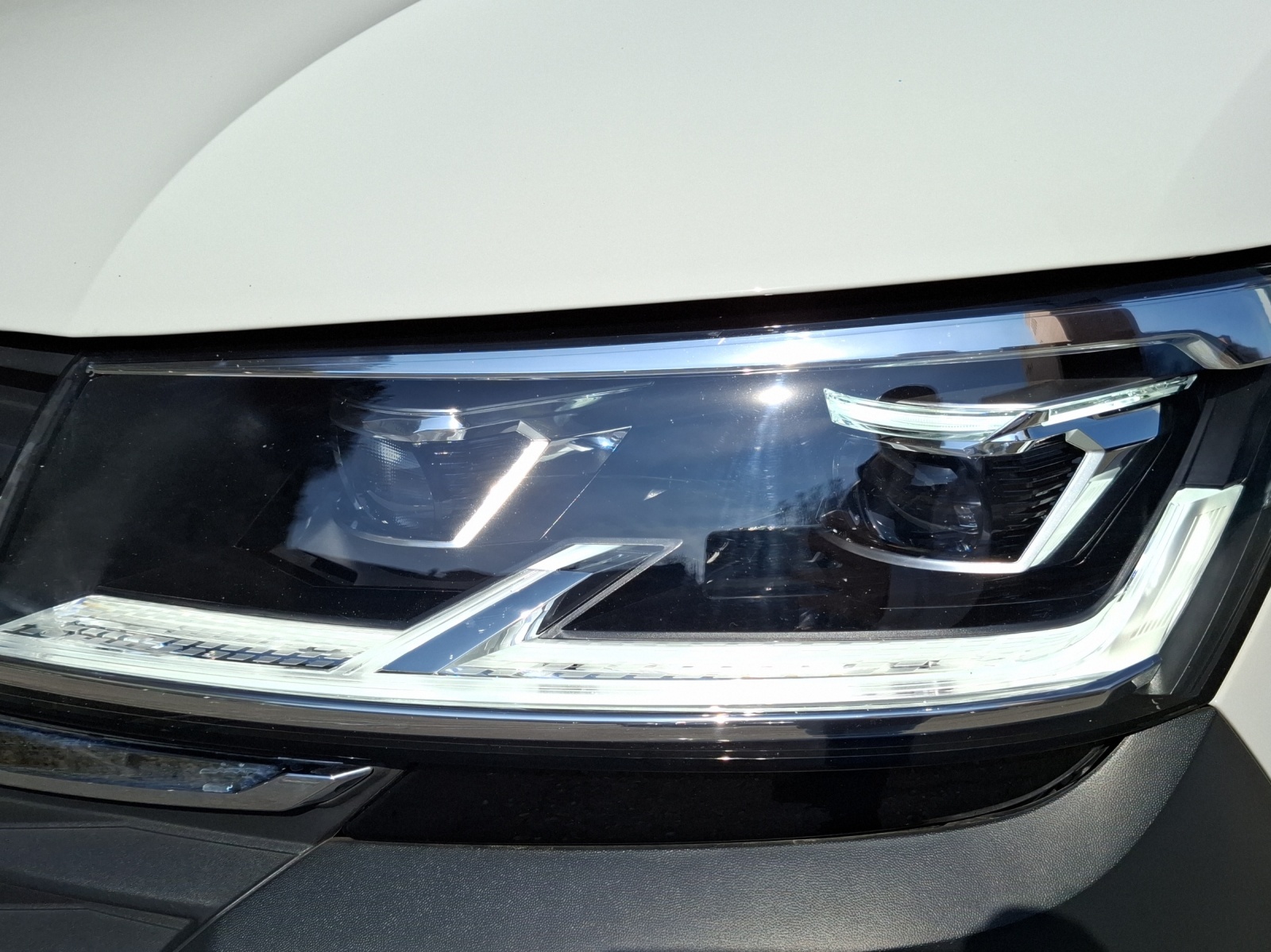VW T6.1 2.0 TDI-image-15