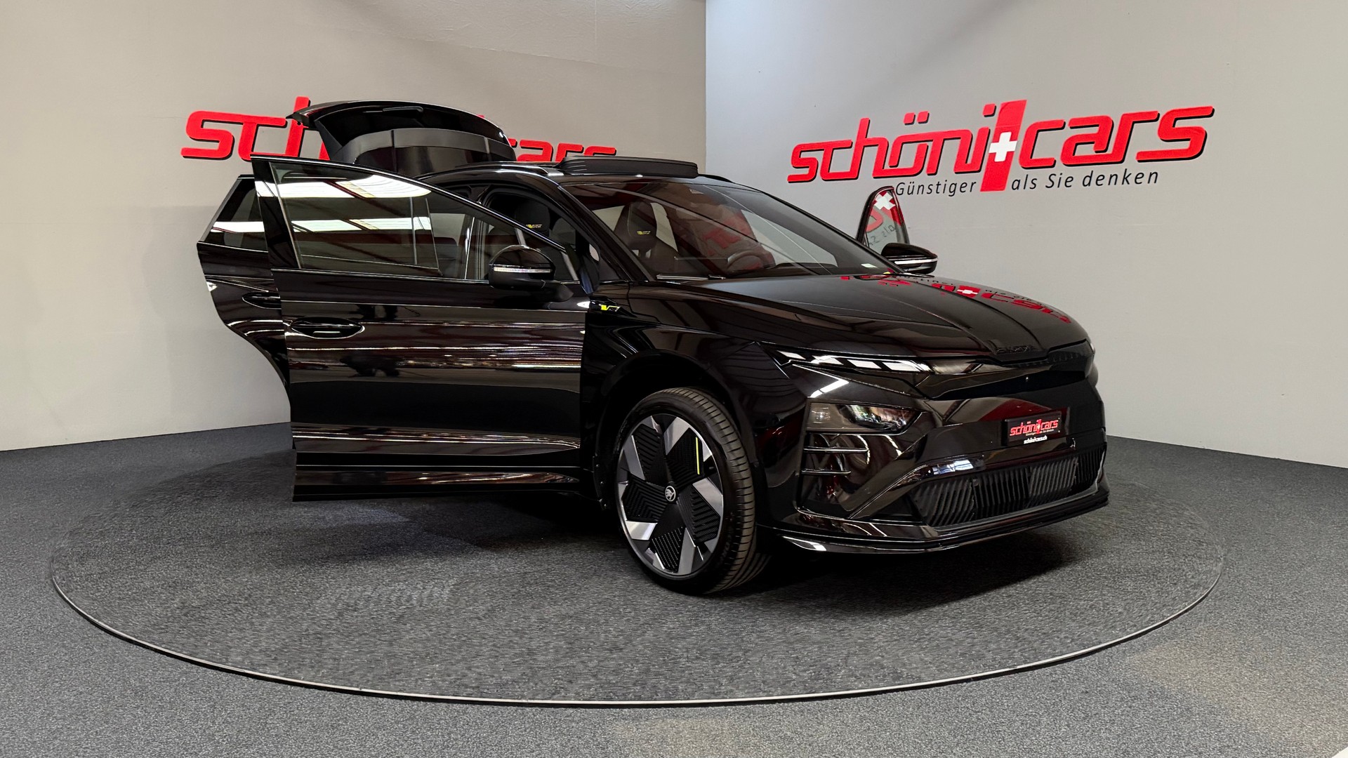 SKODA Enyaq 85x 4x4 RS MAXX-image-8