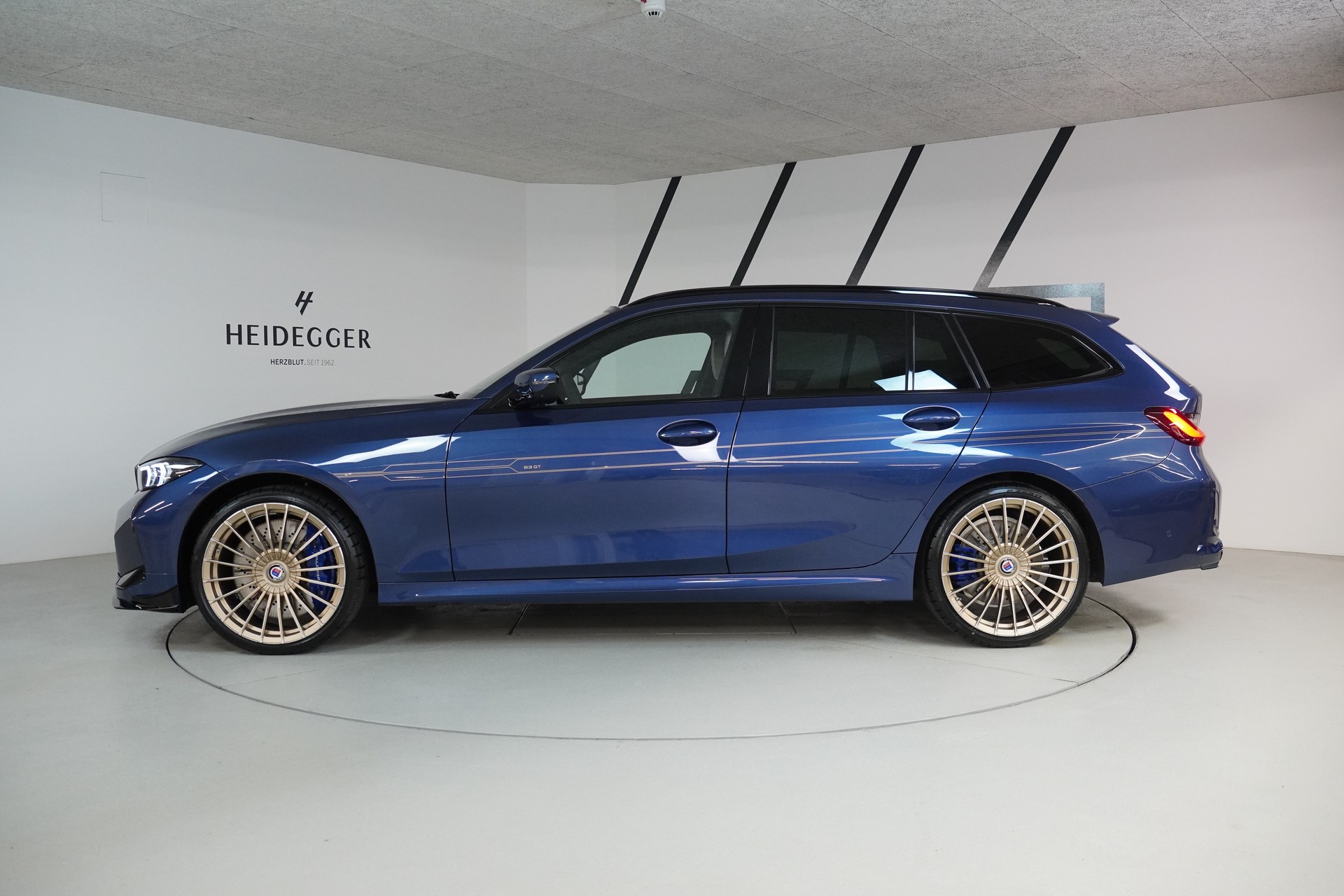 BMW-ALPINA B3 BiTurbo Touring 3.0 xDrive GT Switch-Tronic-showroom-element-3