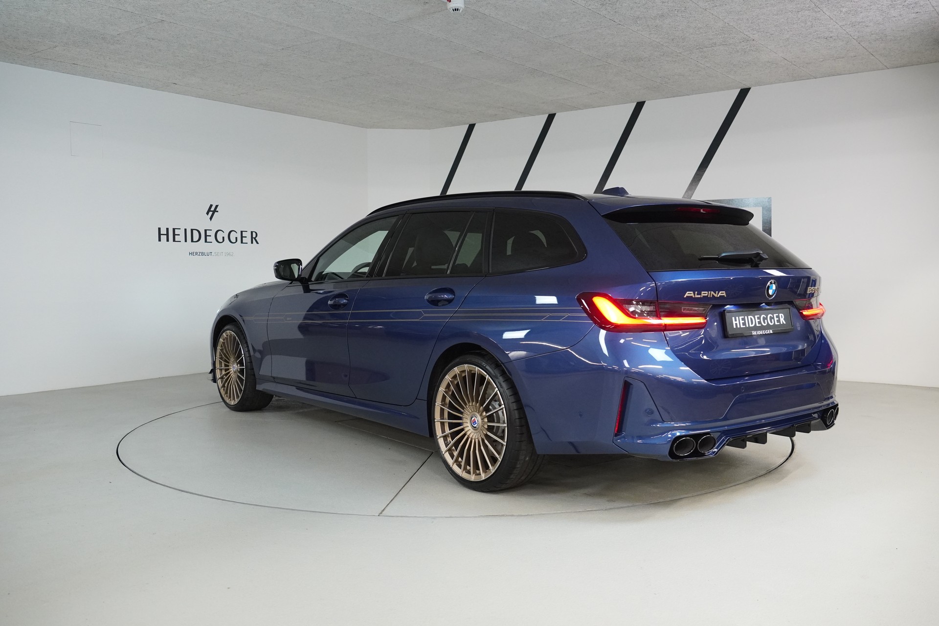 BMW-ALPINA B3 BiTurbo Touring 3.0 xDrive GT Switch-Tronic-image-4