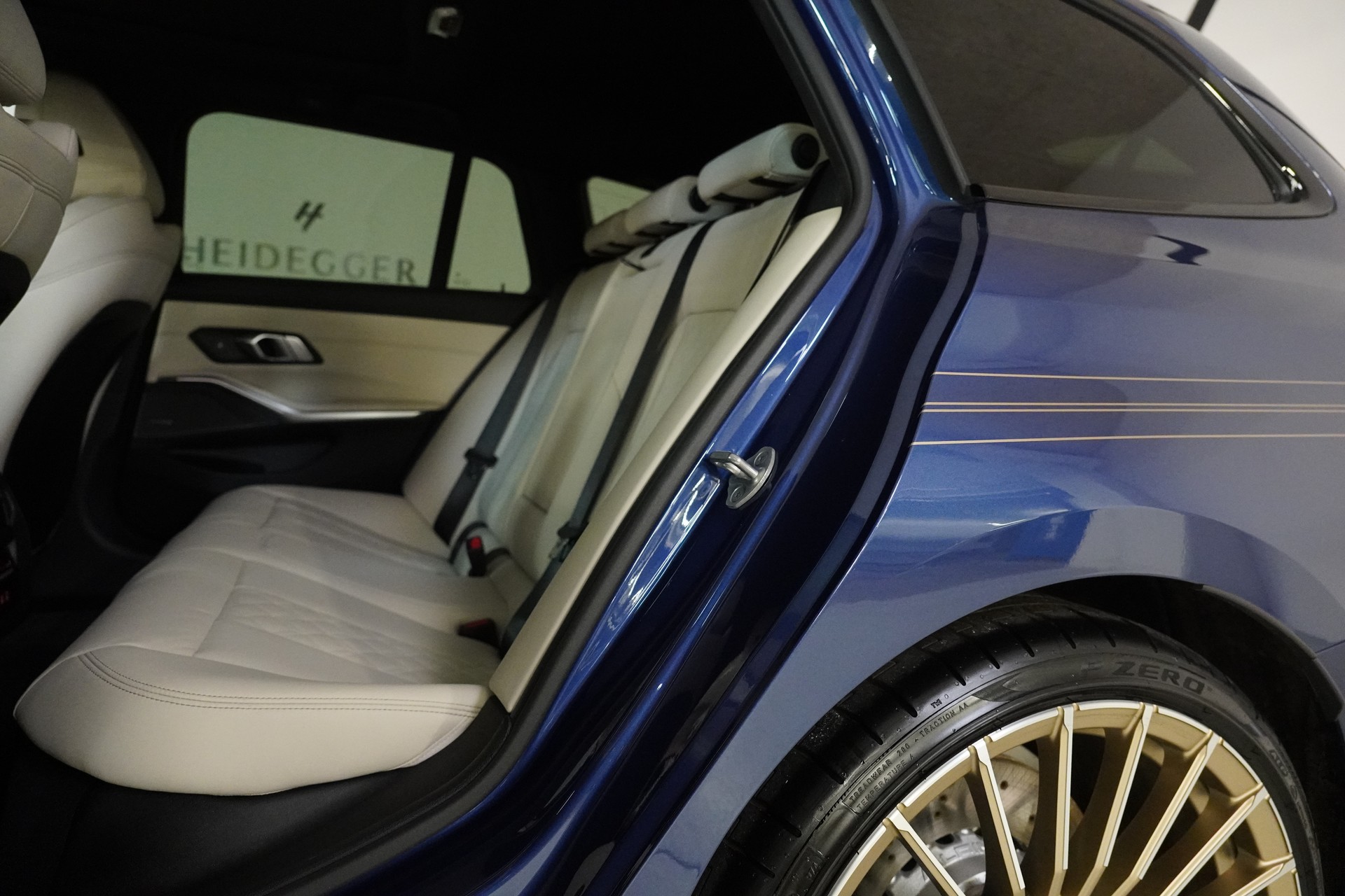 BMW-ALPINA B3 BiTurbo Touring 3.0 xDrive GT Switch-Tronic-image-12
