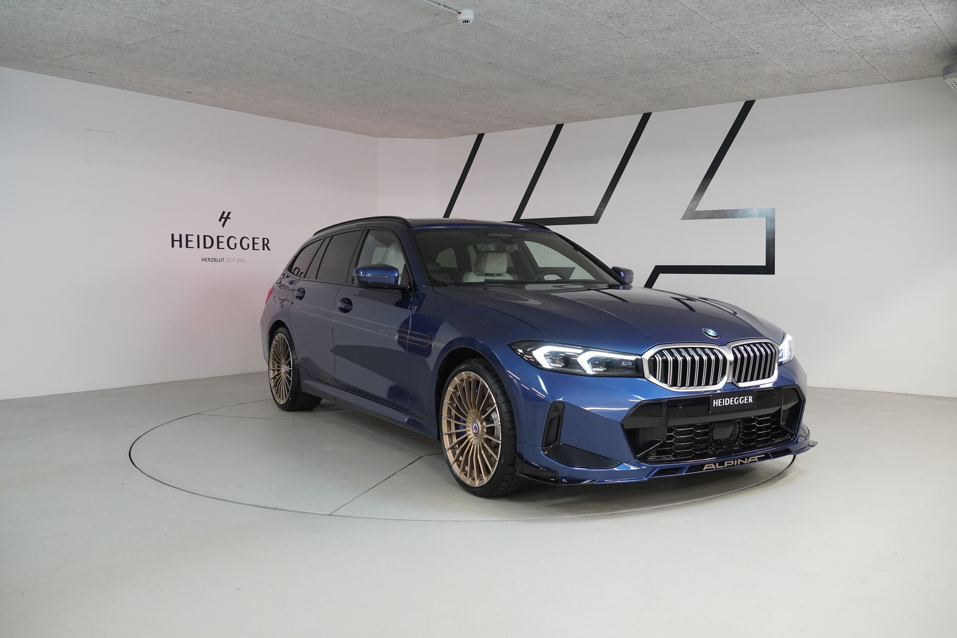 BMW-ALPINA B3 BiTurbo Touring 3.0 xDrive GT Switch-Tronic-showroom-element-2