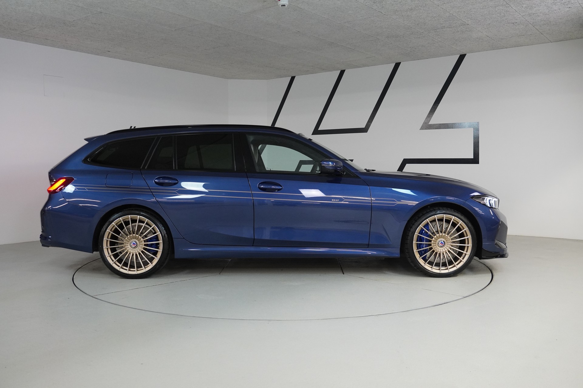BMW-ALPINA B3 BiTurbo Touring 3.0 xDrive GT Switch-Tronic-image-7