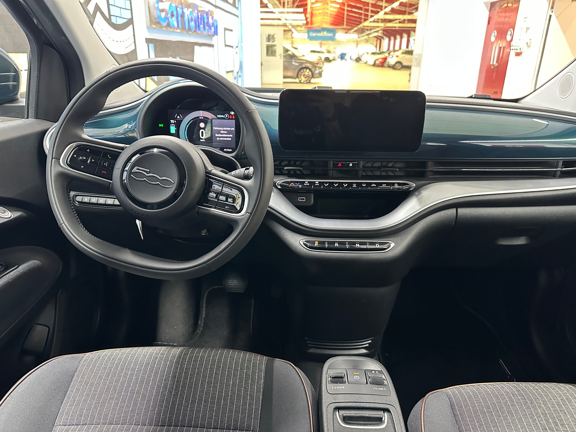 FIAT 500 electric 87 kW Icon-image-9