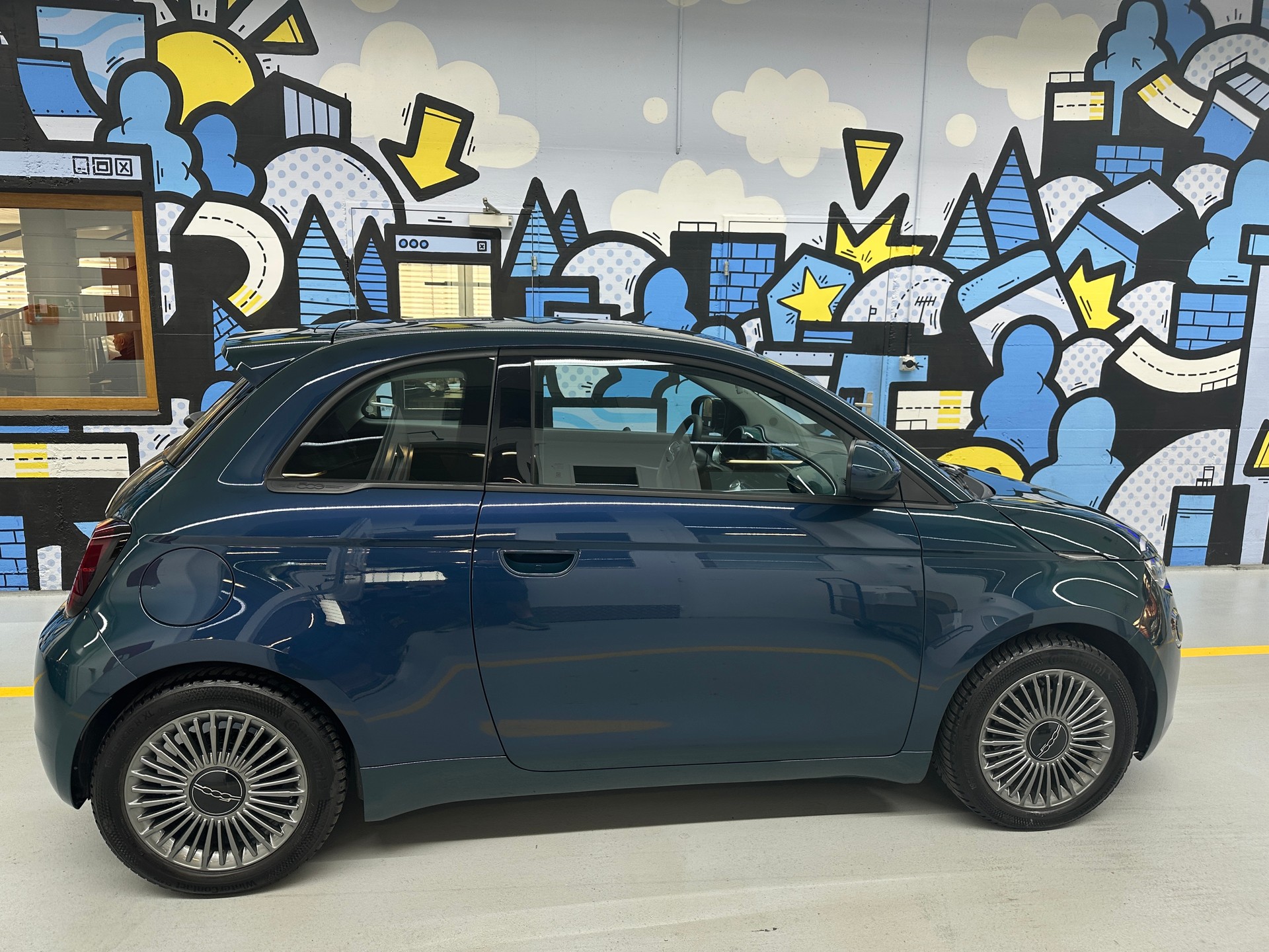 FIAT 500 electric 87 kW Icon-image-2