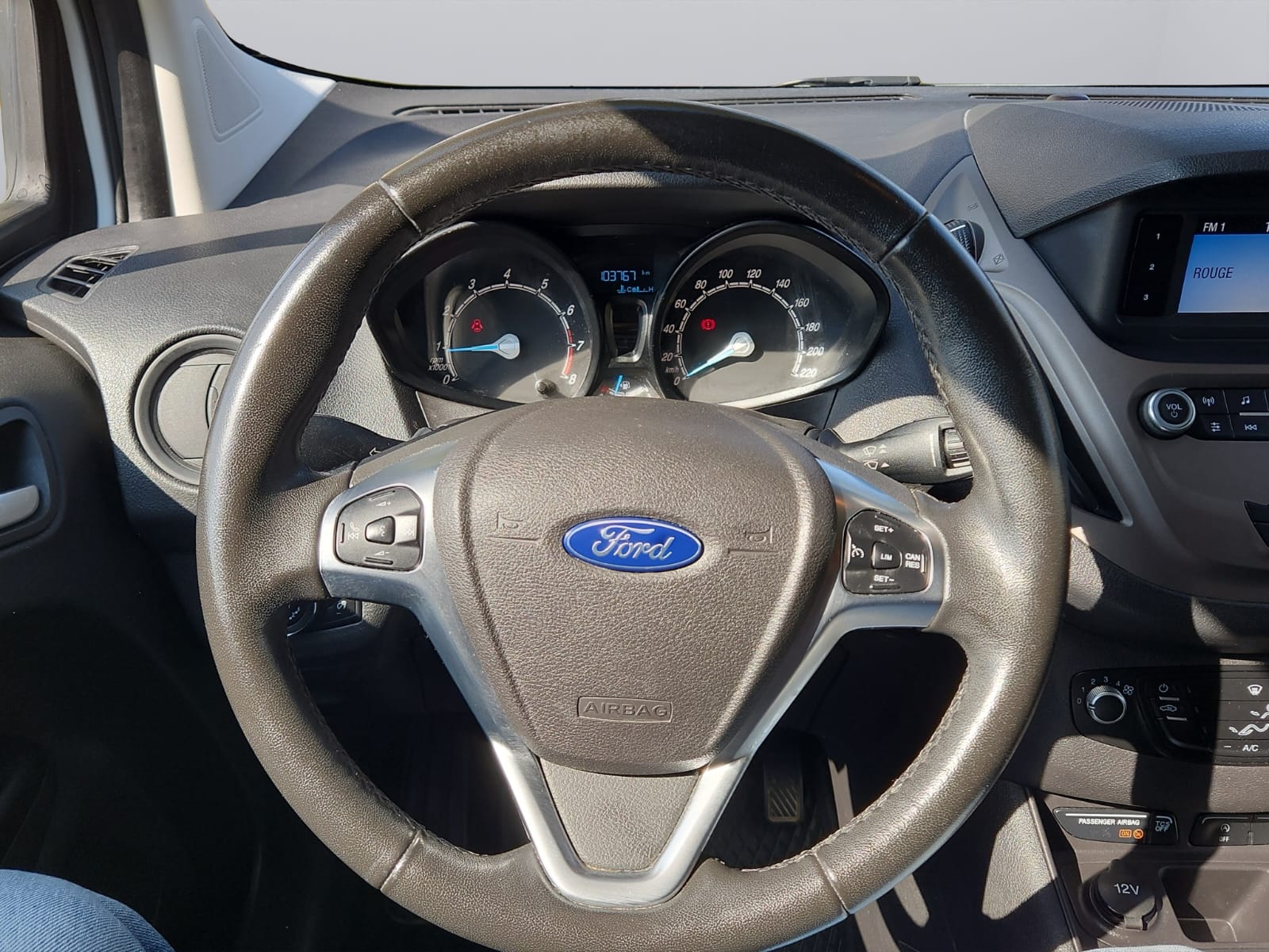FORD Tourneo Courier 1.0 SCTi Trend-image-11