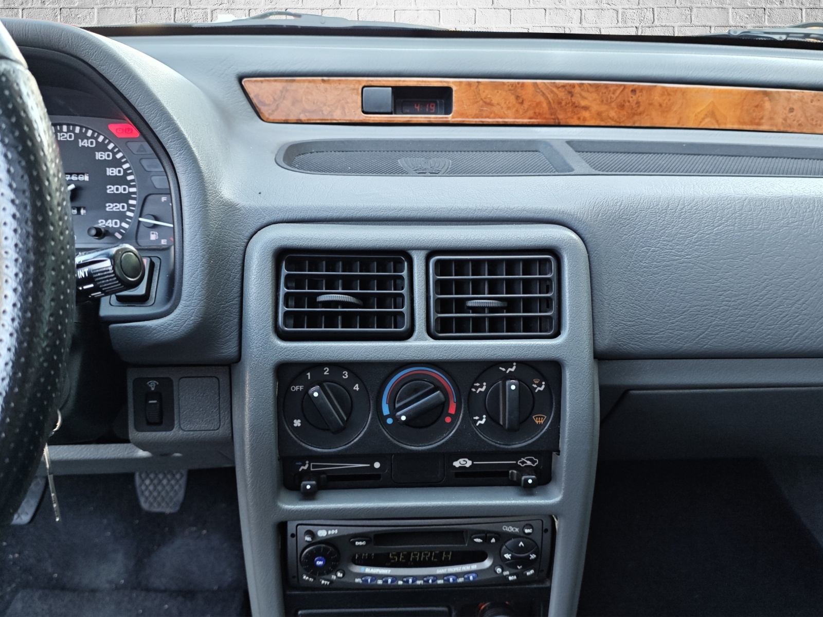 ROVER 220 GSi (GTi)-image-13