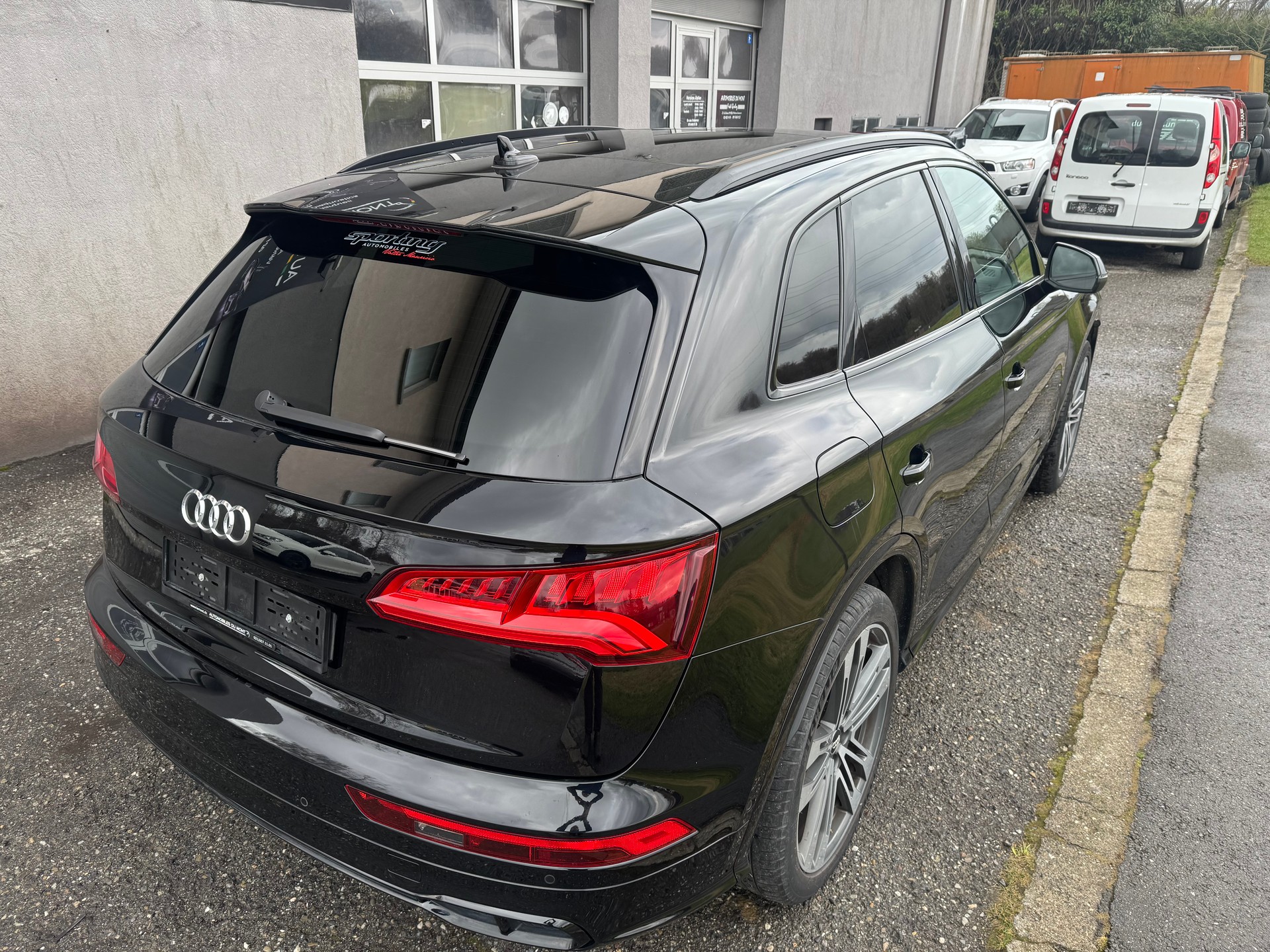 AUDI SQ5 TDI quattro tiptronic-image-6