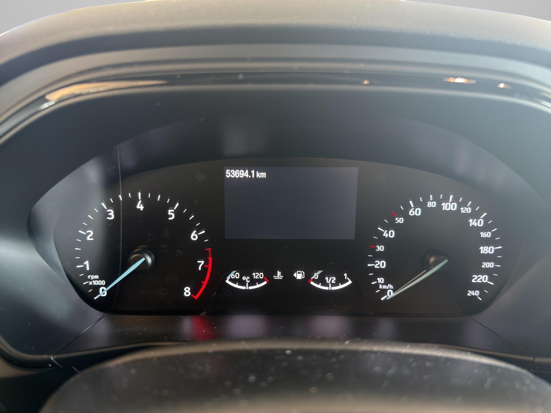 FORD Focus 1.0i EcoB Hybrid 155 ST-Line-image-16