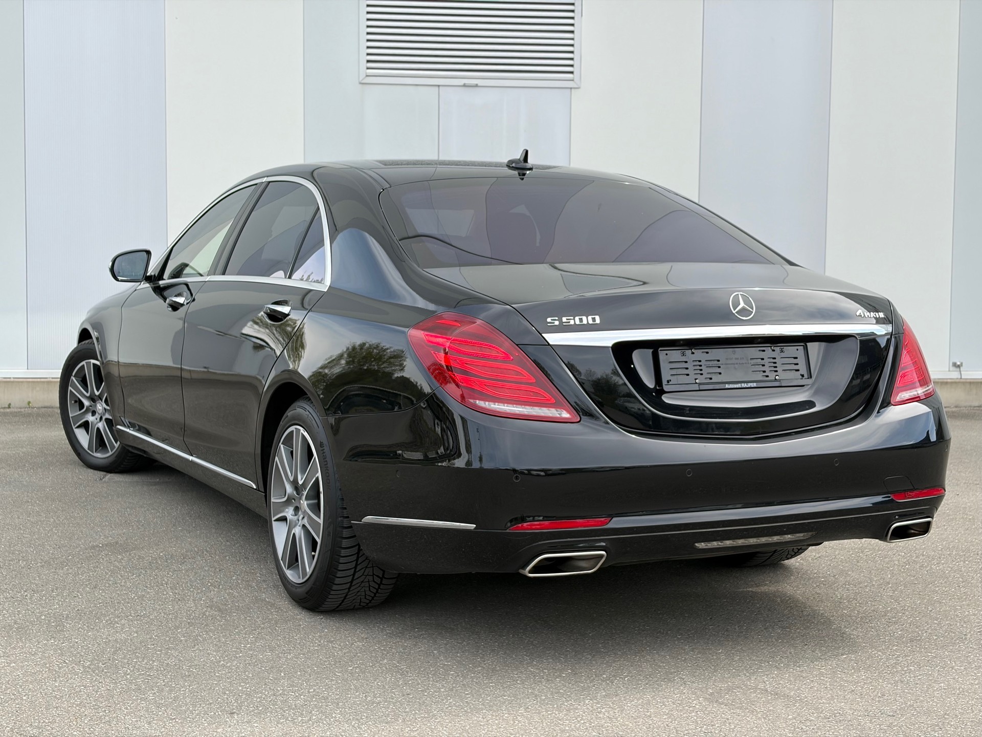 MERCEDES-BENZ S 500 L 4Matic-image-5