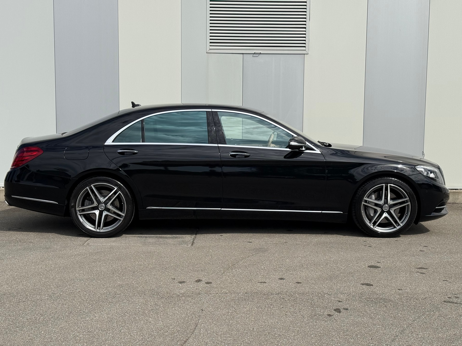 MERCEDES-BENZ S 500 L 4Matic-image-6