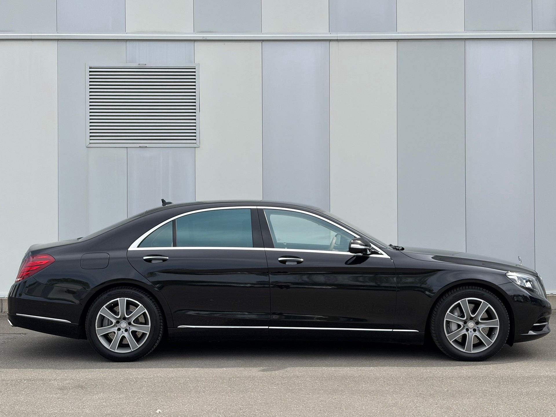 MERCEDES-BENZ S 500 L 4Matic-image-7