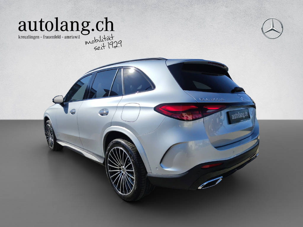 MERCEDES-BENZ GLC 300 de AMG Line 4Matic EQ Star-image-2