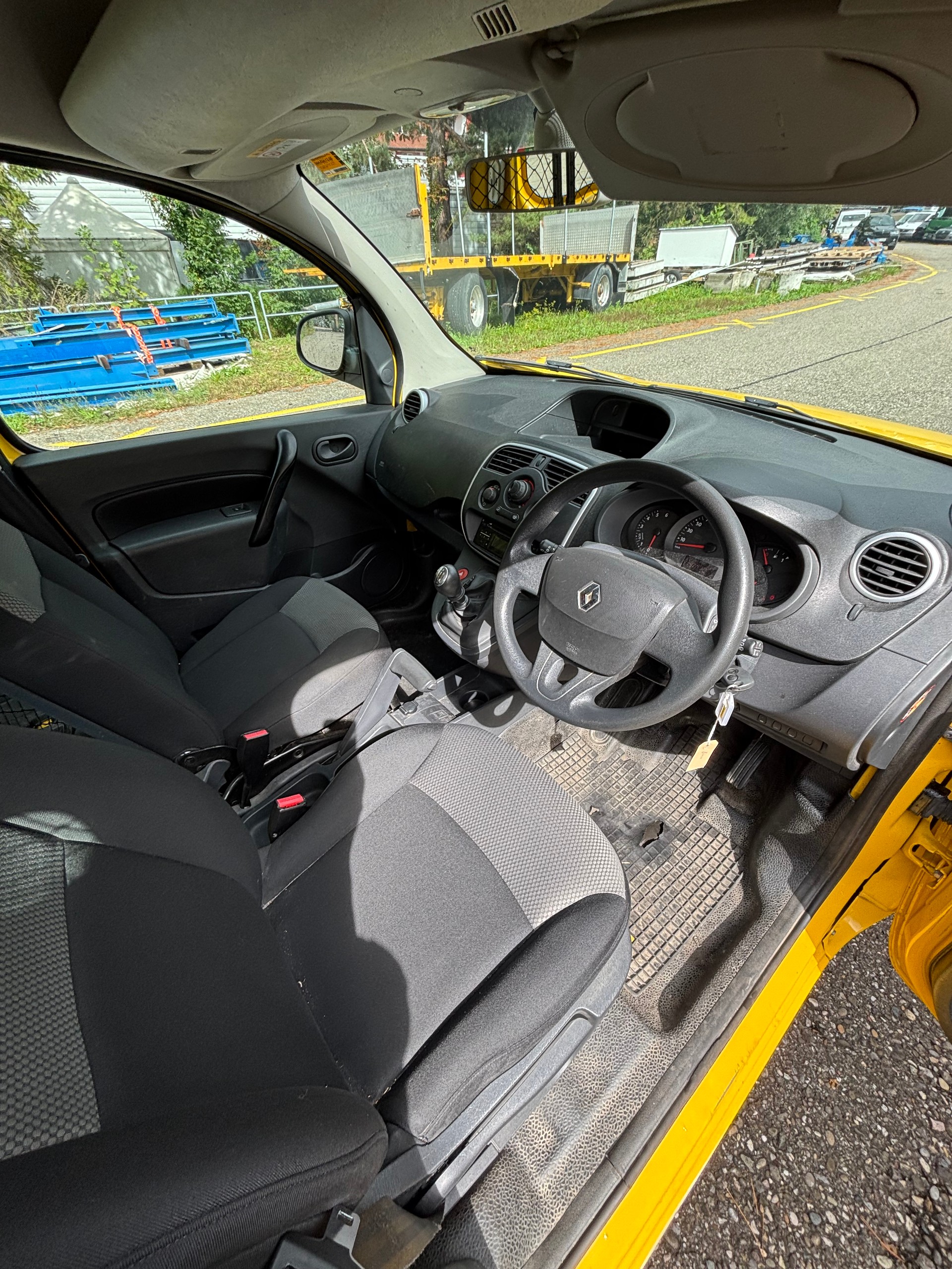 RENAULT Kangoo Medium dCi 115 ENERGY Business-image-8