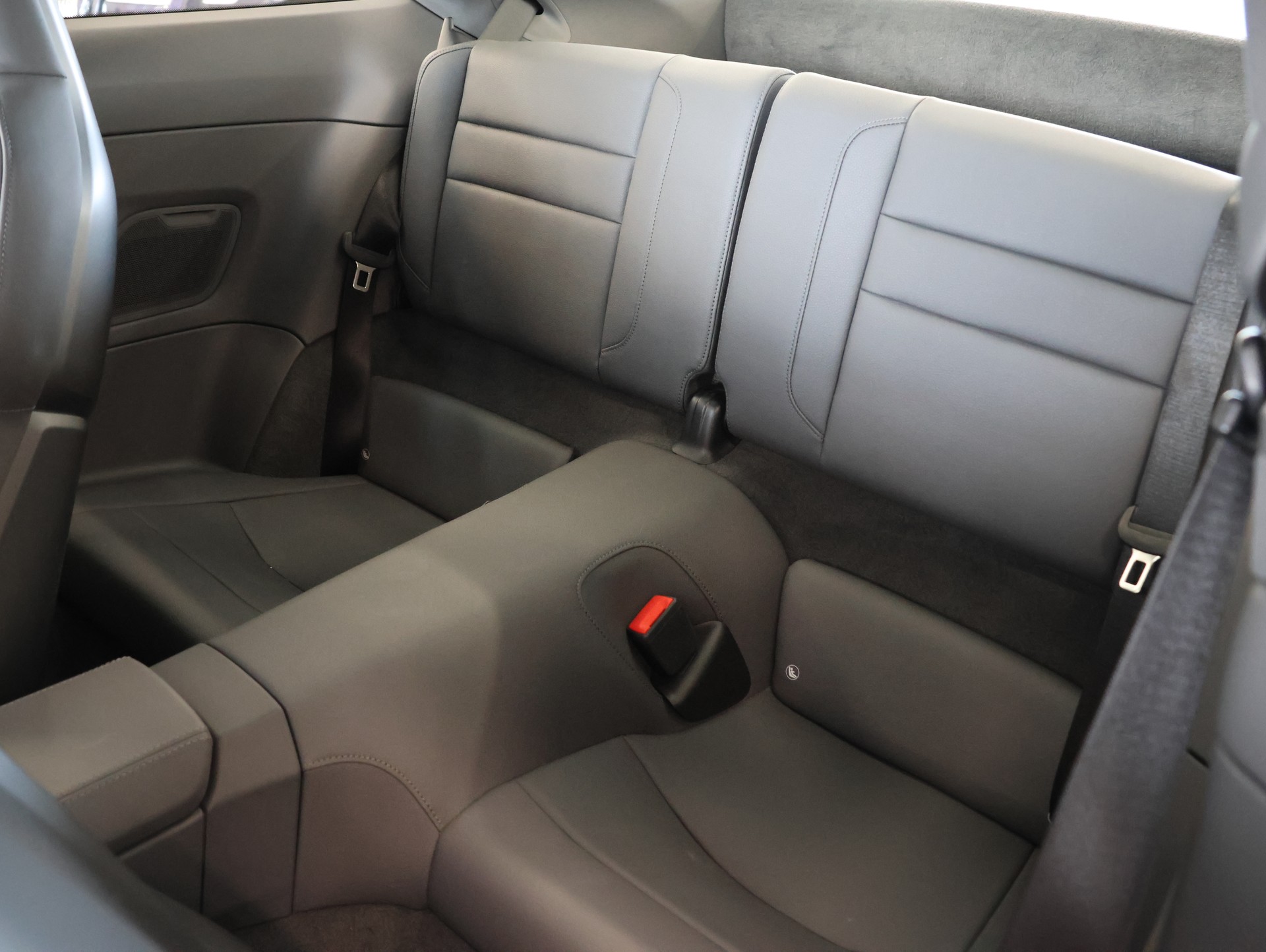 PORSCHE 911 Carrera 4S PDK *Bose* *Hinterachslenkung* *Sport Chrono*-image-33