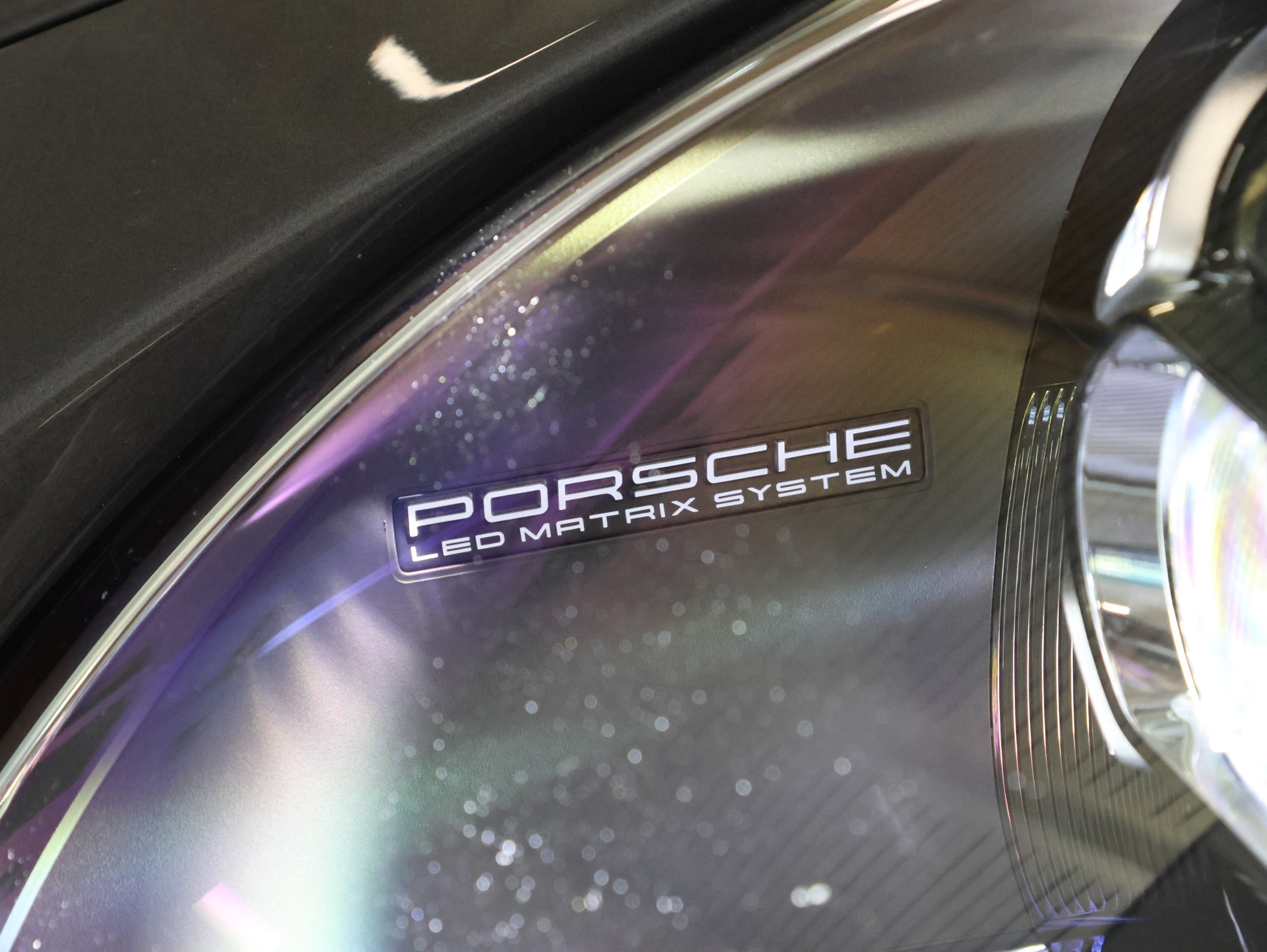 PORSCHE 911 Carrera 4S PDK *Bose* *Hinterachslenkung* *Sport Chrono*-image-10
