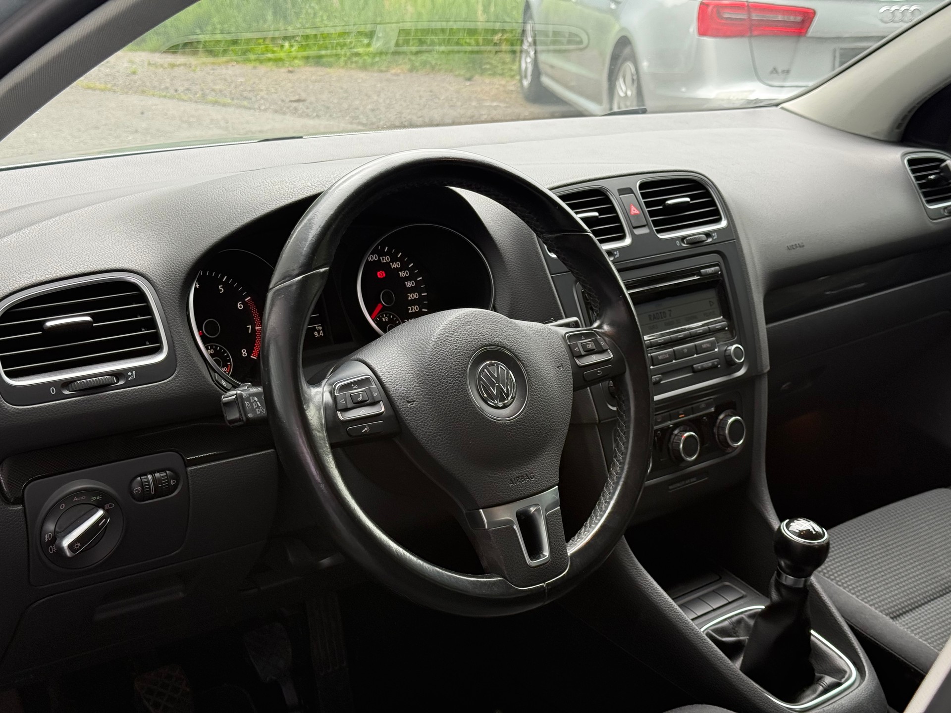 VW Golf 1.4 TSI Highline-image-6
