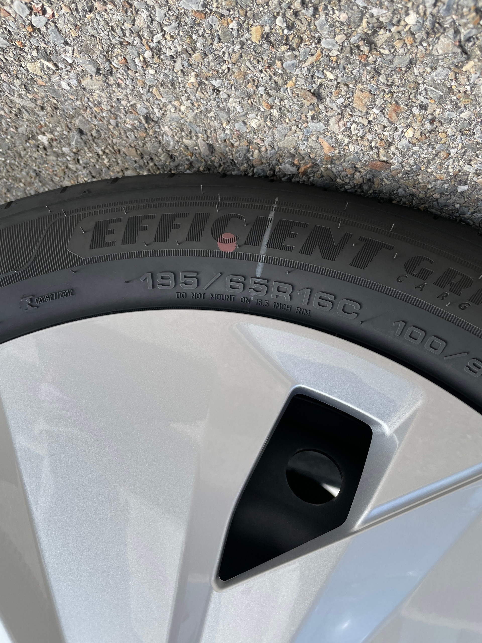 NISSAN Townstar EV45 kWh 22kW L2 Acenta-image-14