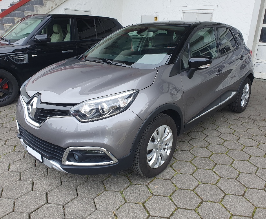 RENAULT Captur 1.2 T Helly Hansen Automat-image-0