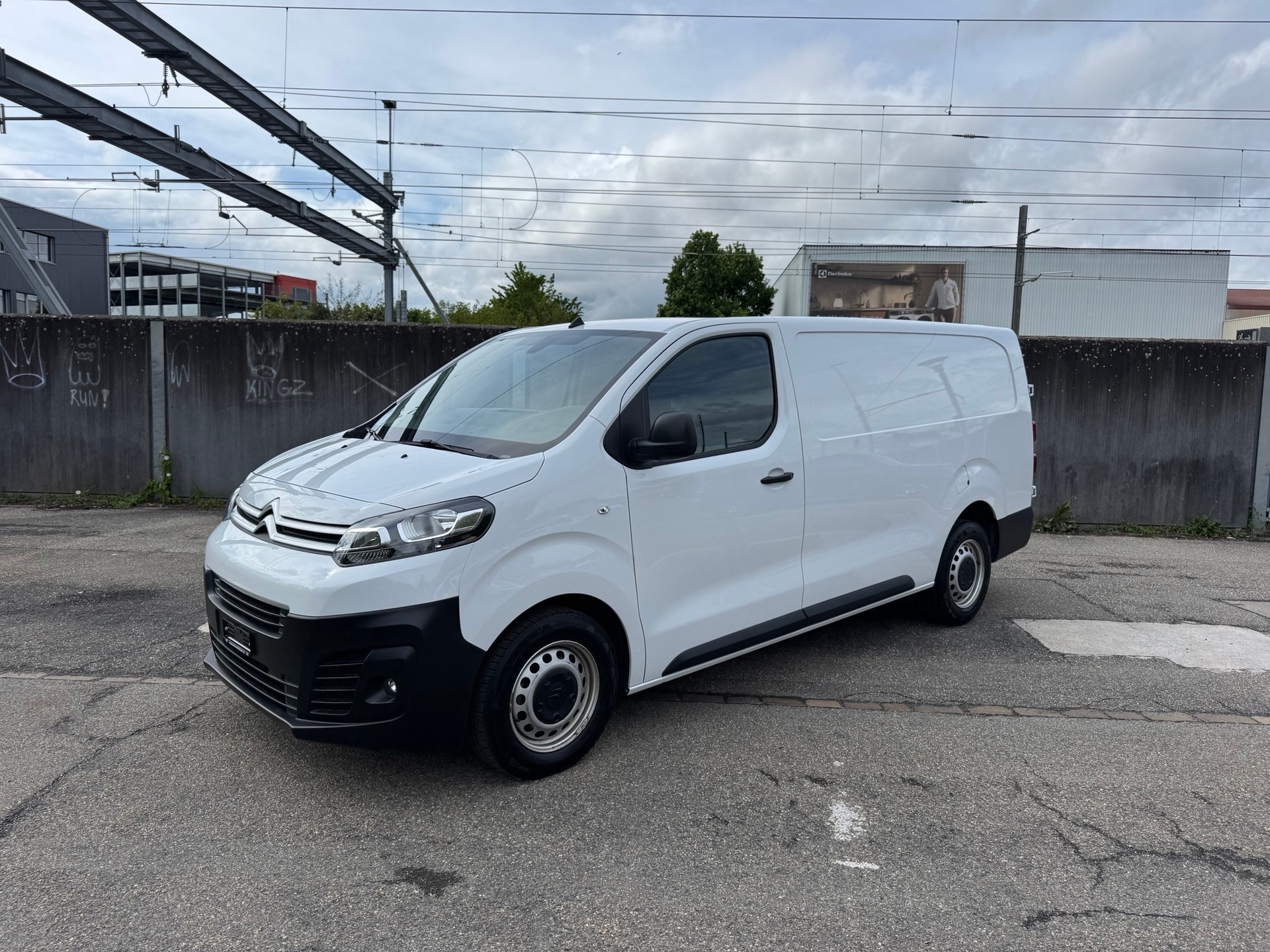 CITROEN Jumpy 2.0 BlueHDi 145 XL EAT8-image-0