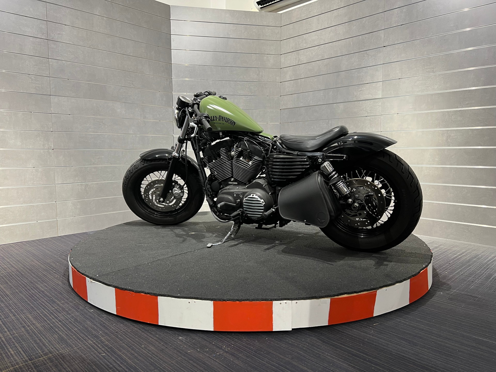HARLEY-DAVIDSON XL 1200 R Sportster Roadster Injection-showroom-element-2