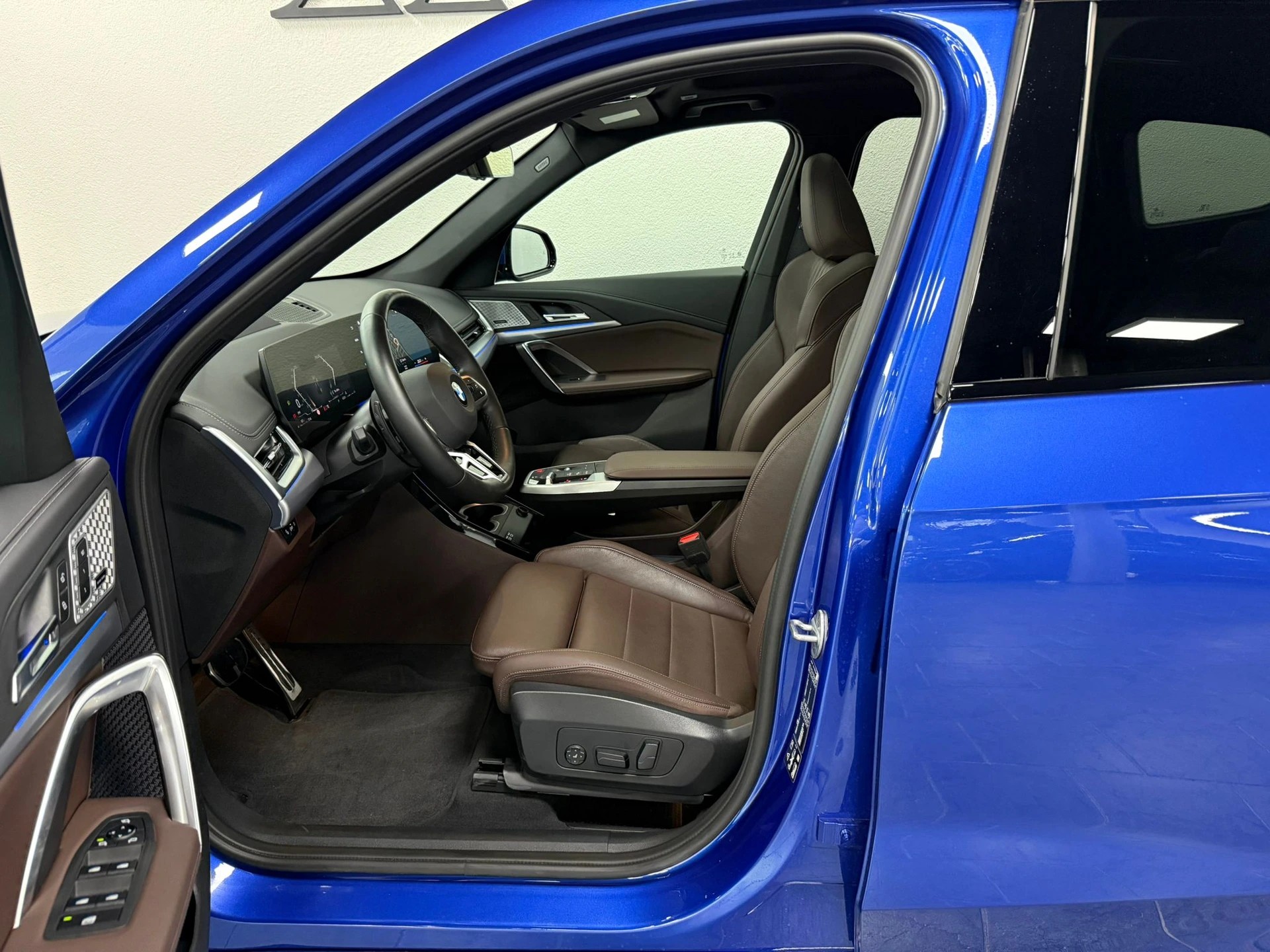 BMW X1 xDrive 20d 48V M Sport-image-9