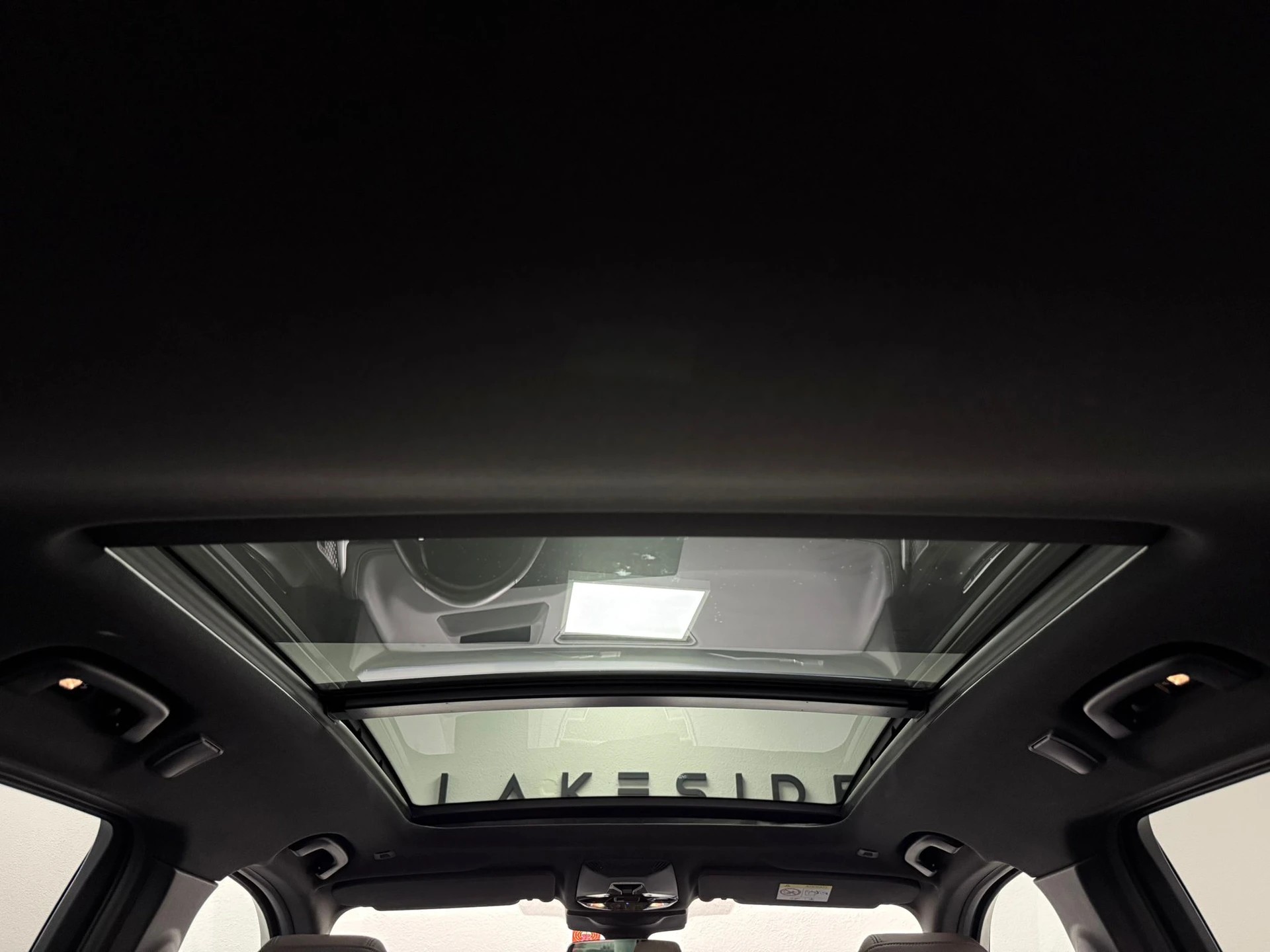 BMW X1 xDrive 20d 48V M Sport-image-27